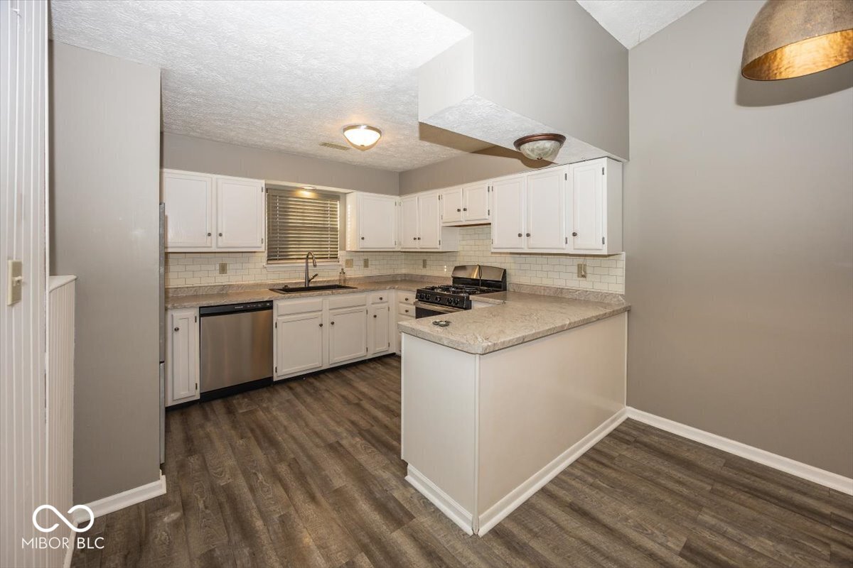 3030 Village Park Circle