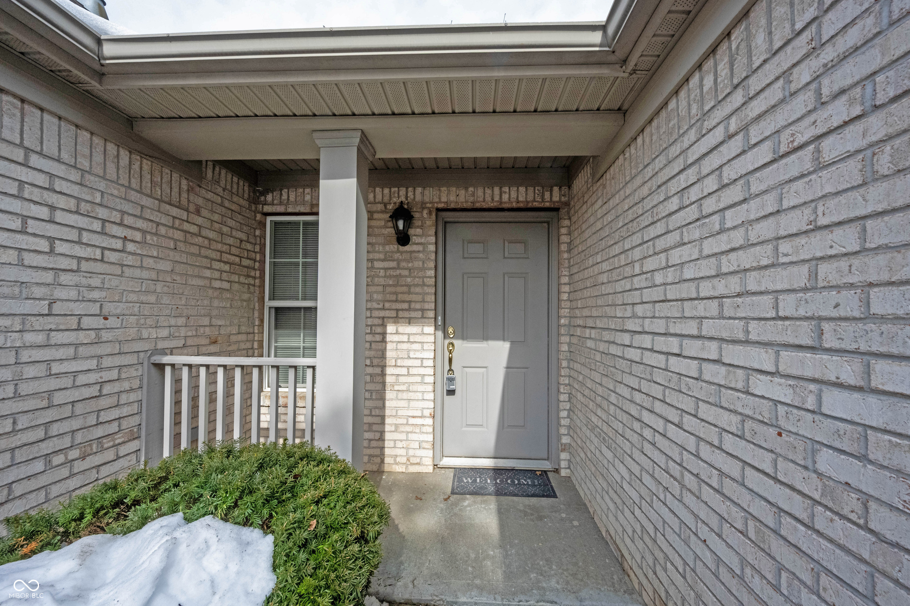 6052 W Bayfront Shores