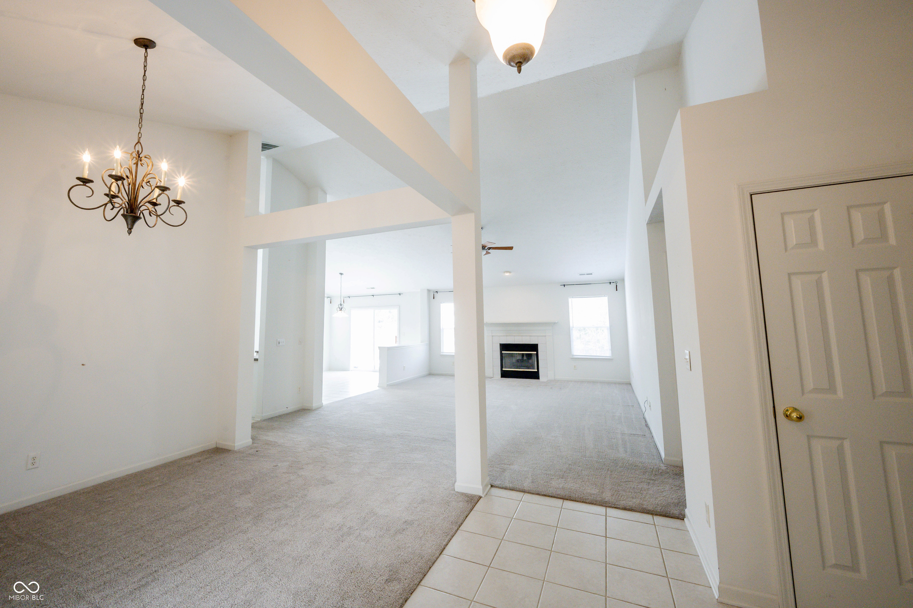 6052 W Bayfront Shores