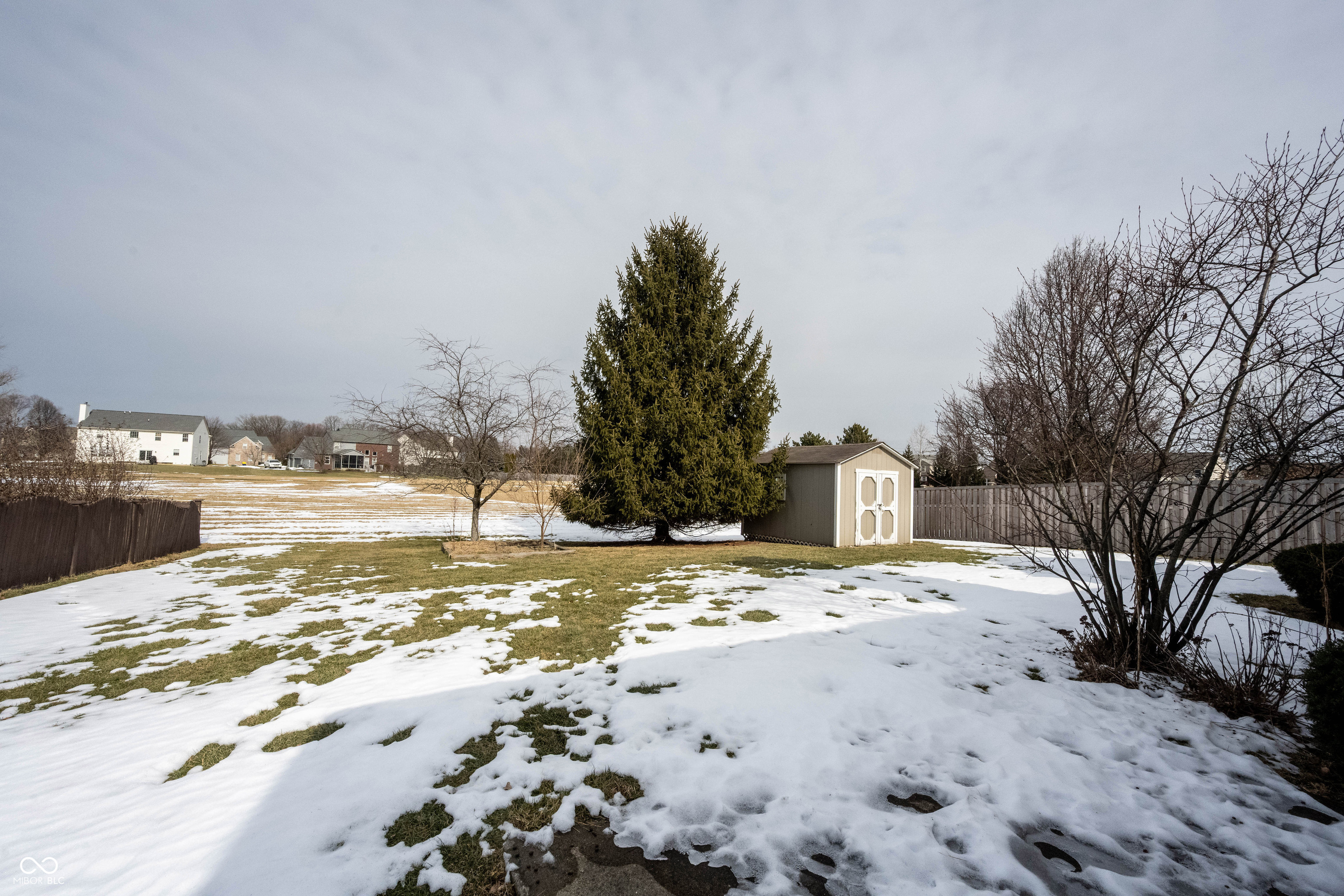 6052 W Bayfront Shores