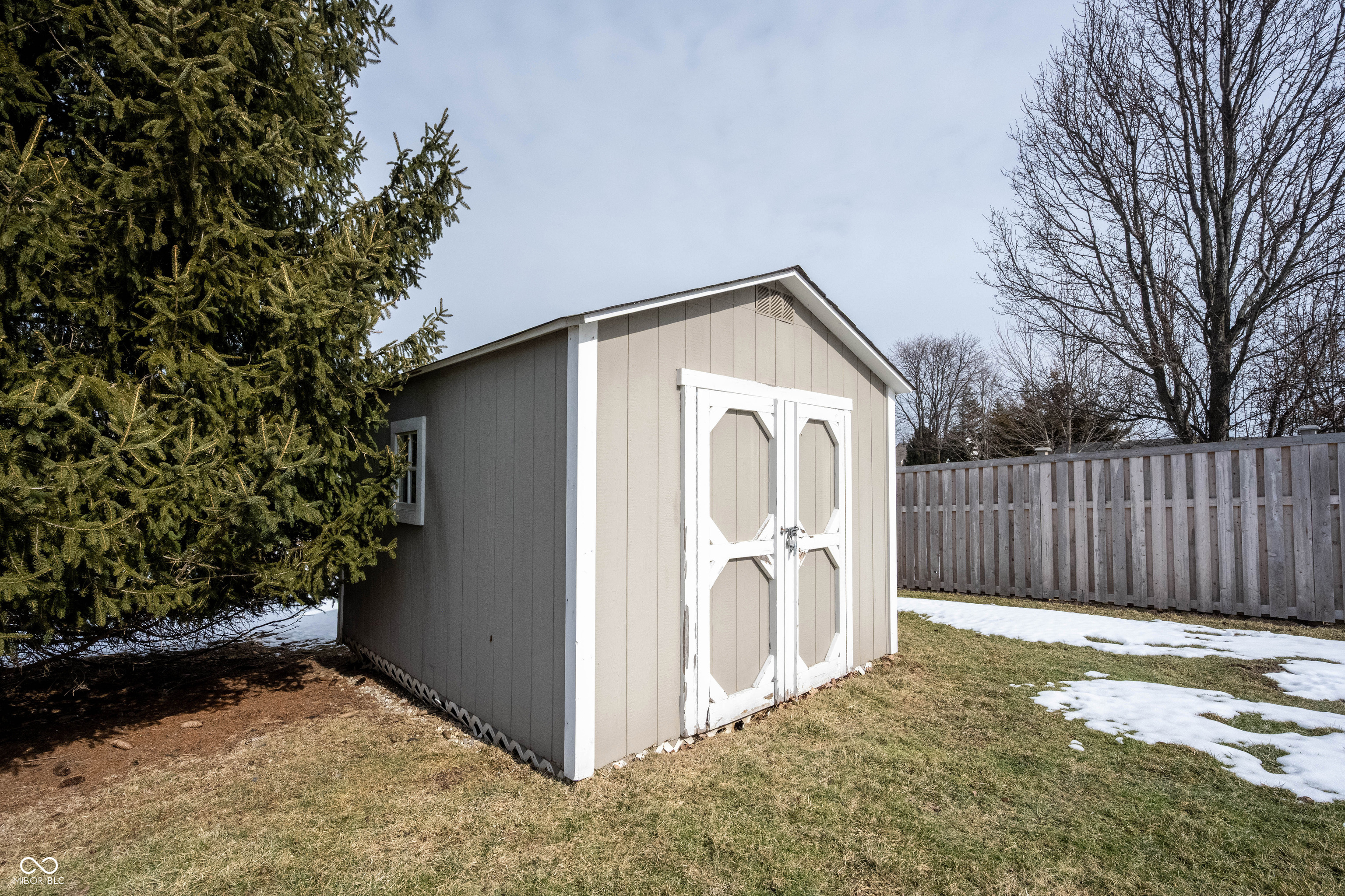 6052 W Bayfront Shores