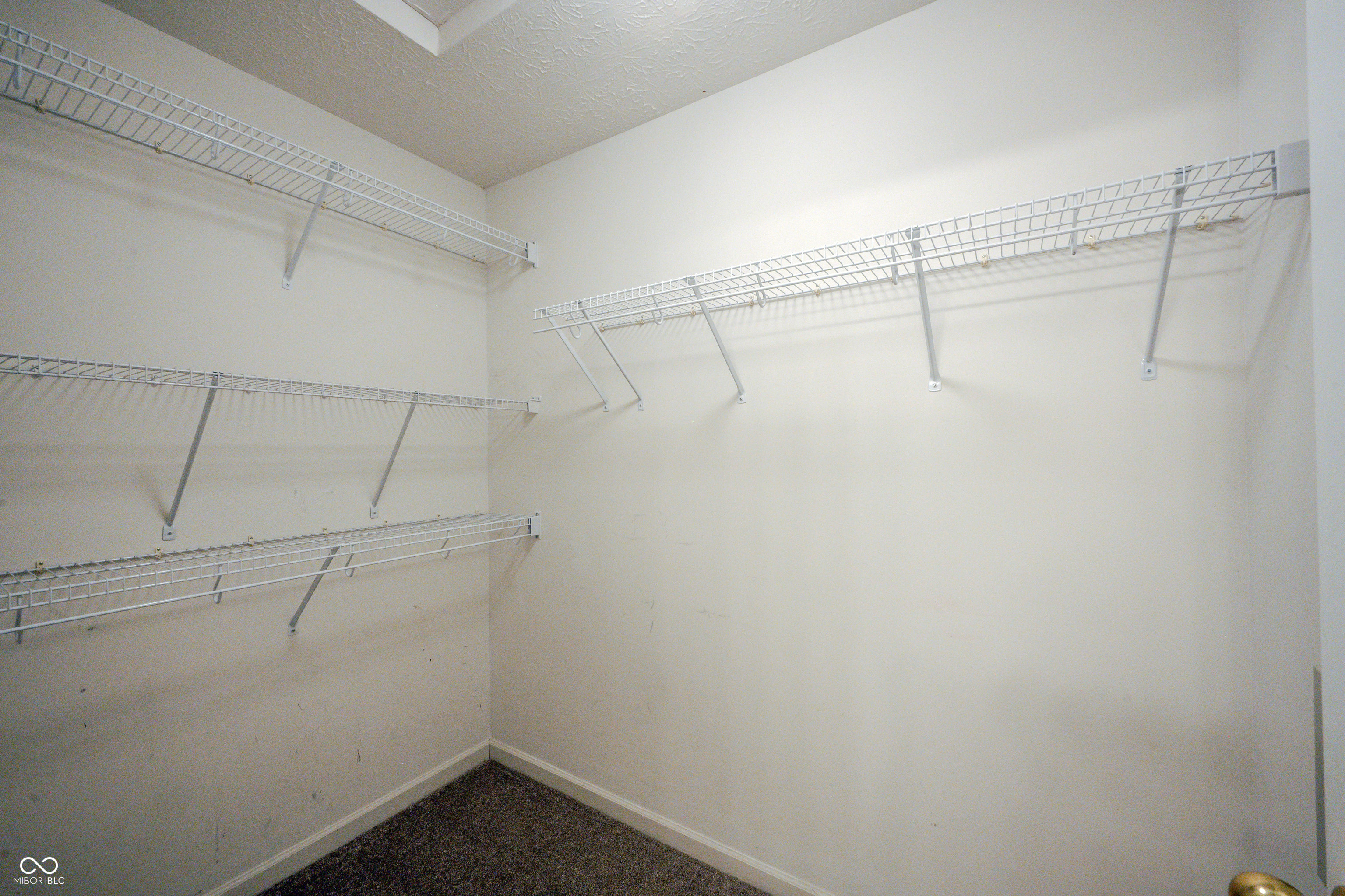 6052 W Bayfront Shores