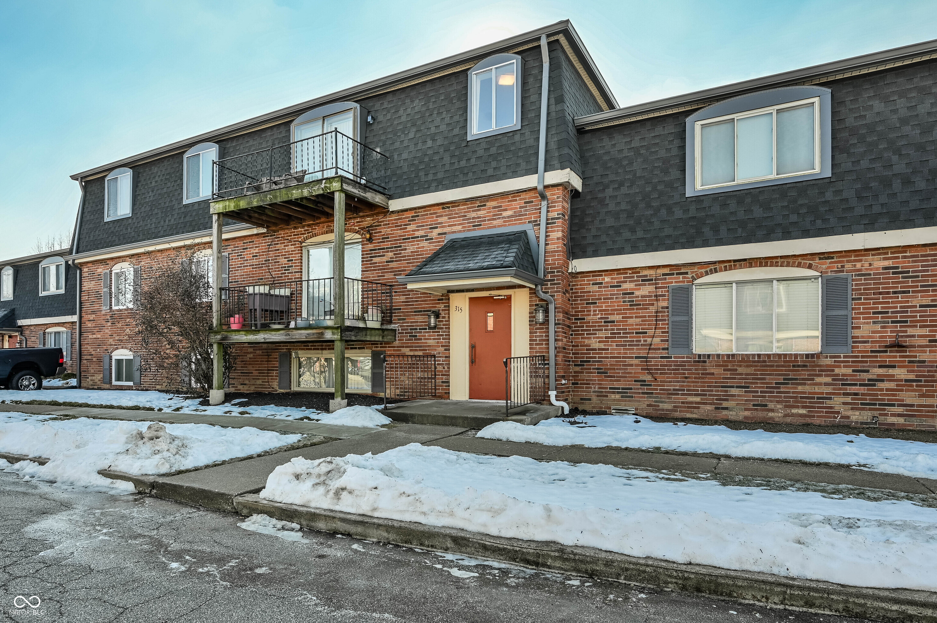 315 Elmead Court Unit: #3017