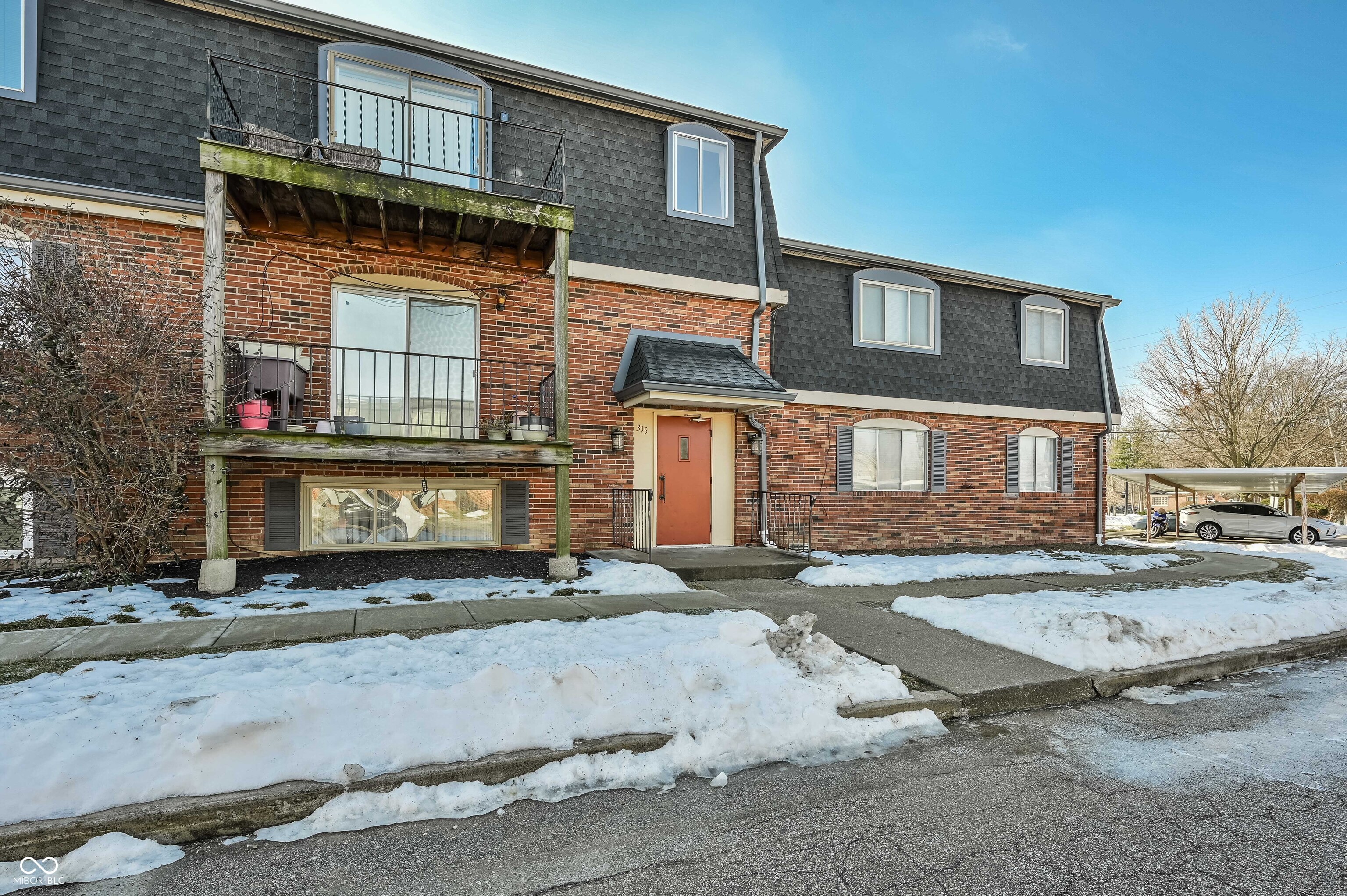 315 Elmead Court Unit: #3017