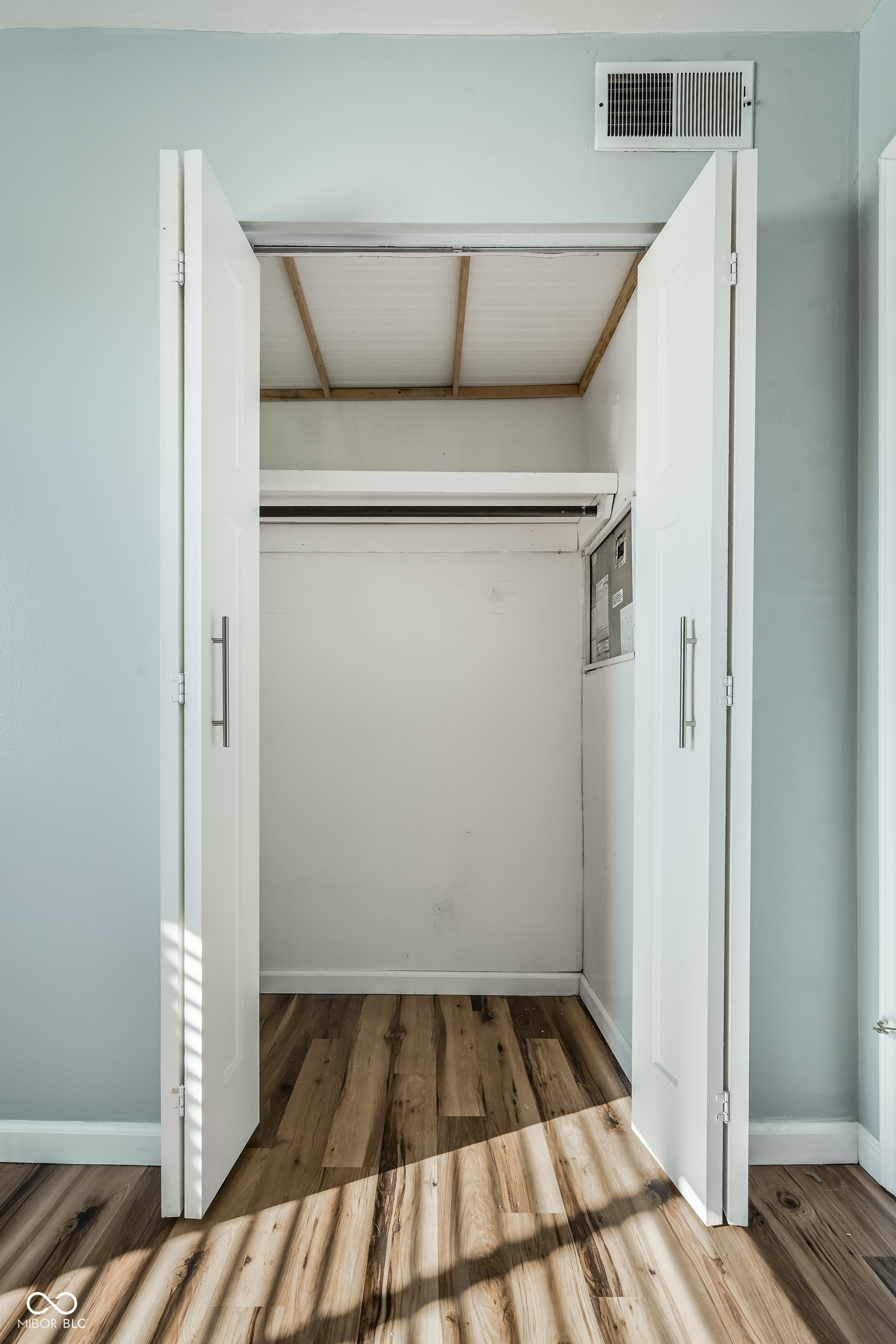 315 Elmead Court Unit: #3017