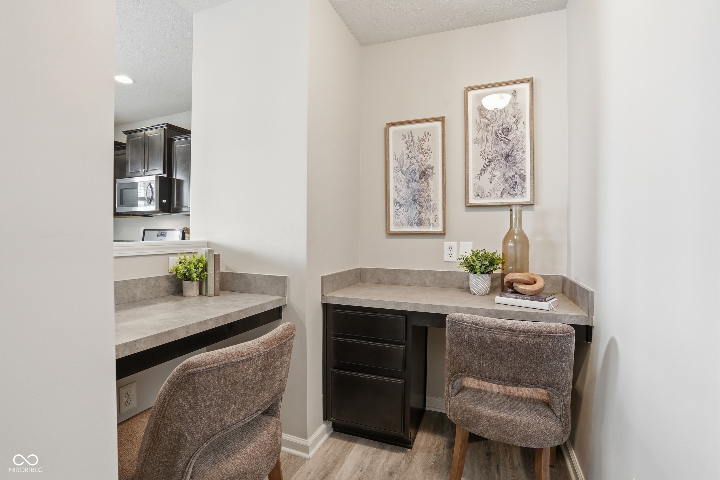 1002 Burgess Hill Pass