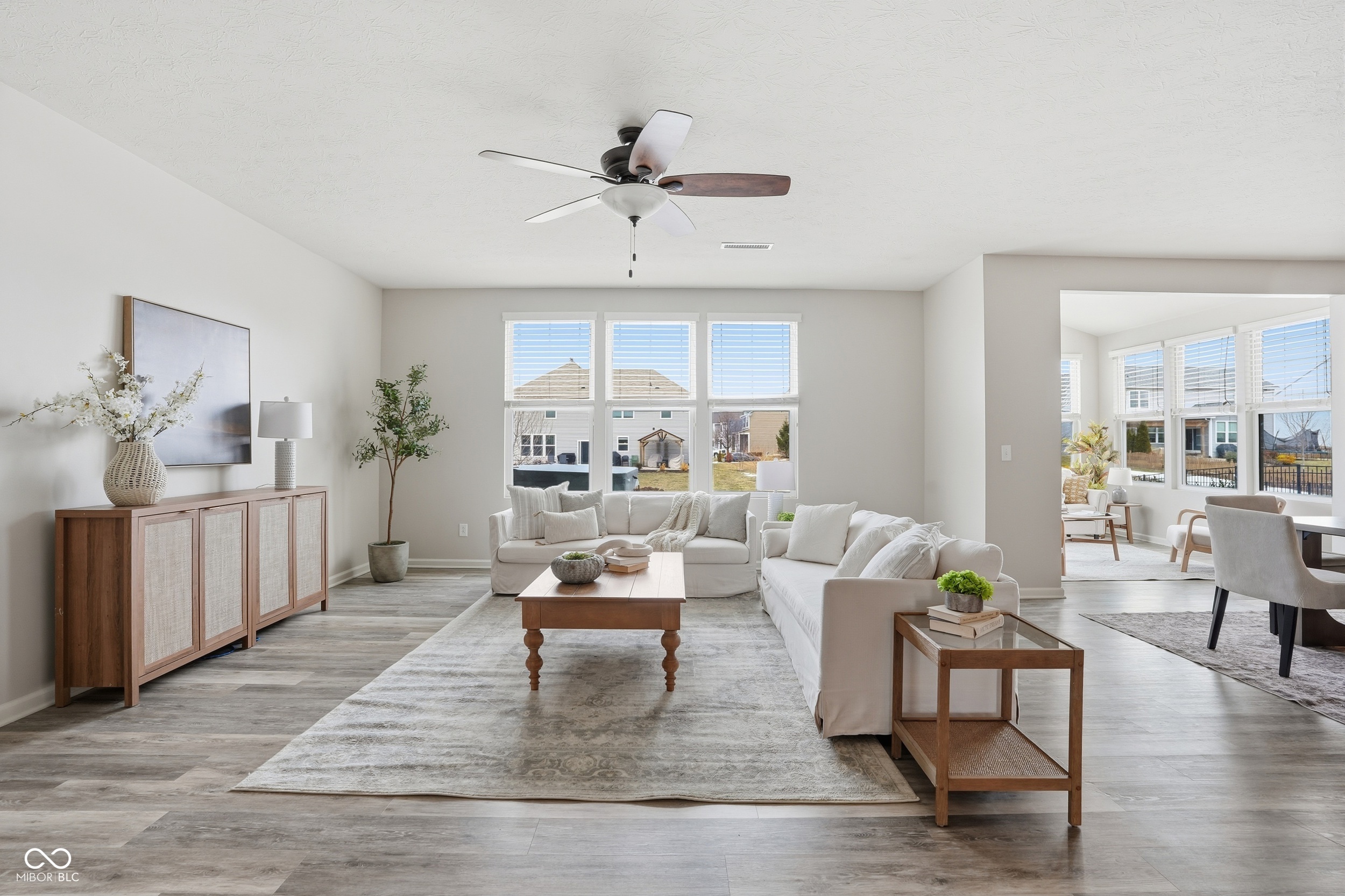 1002 Burgess Hill Pass