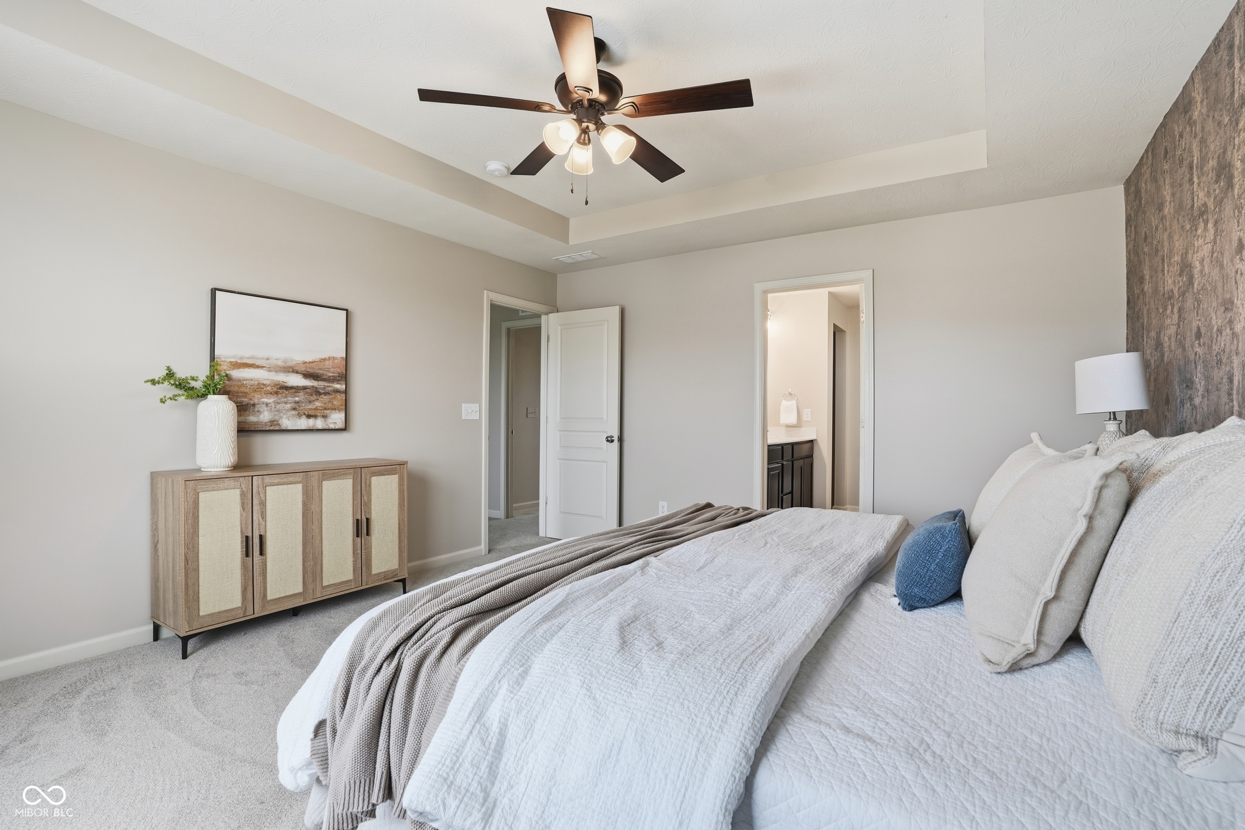 1002 Burgess Hill Pass