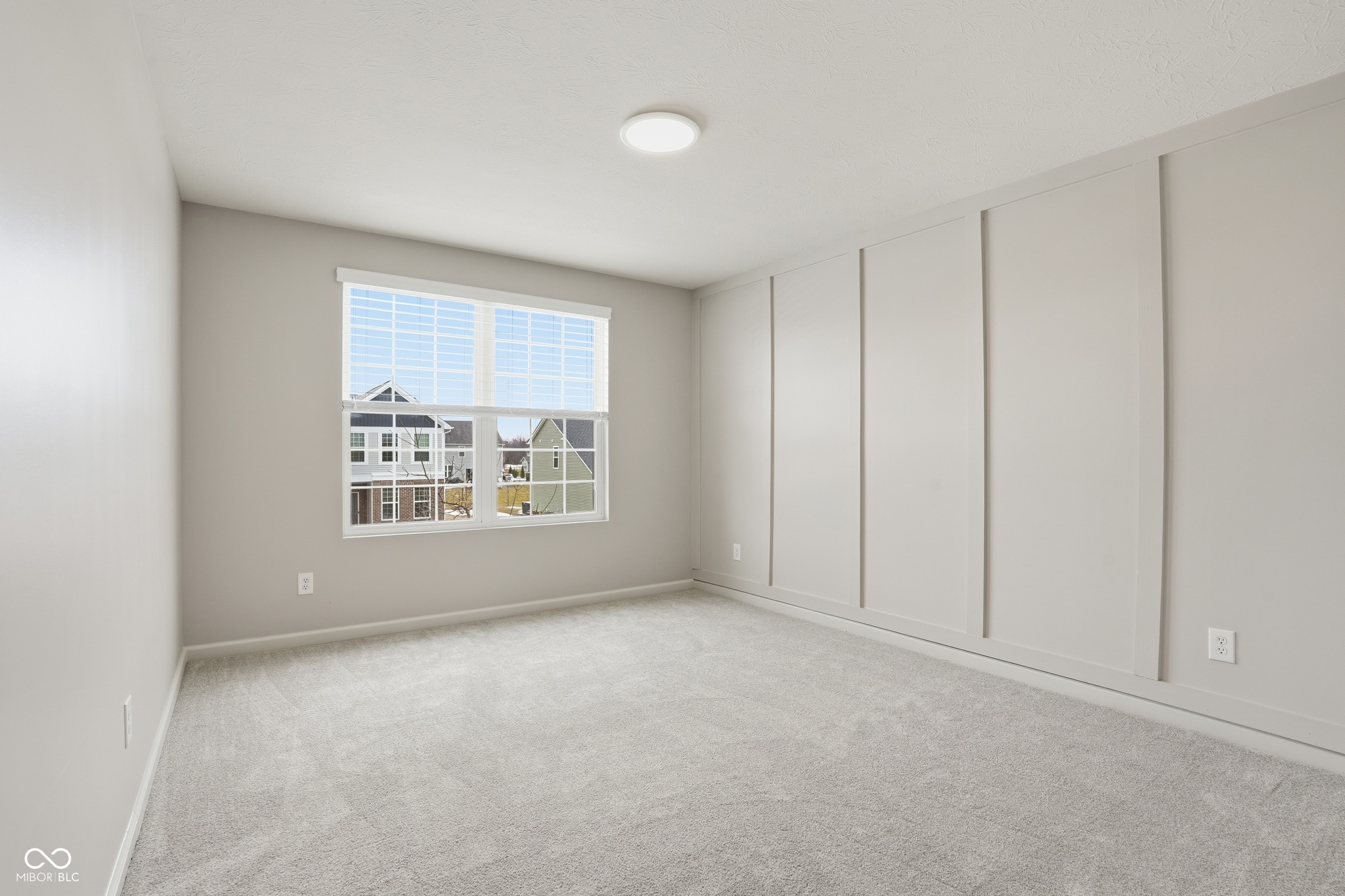 1002 Burgess Hill Pass