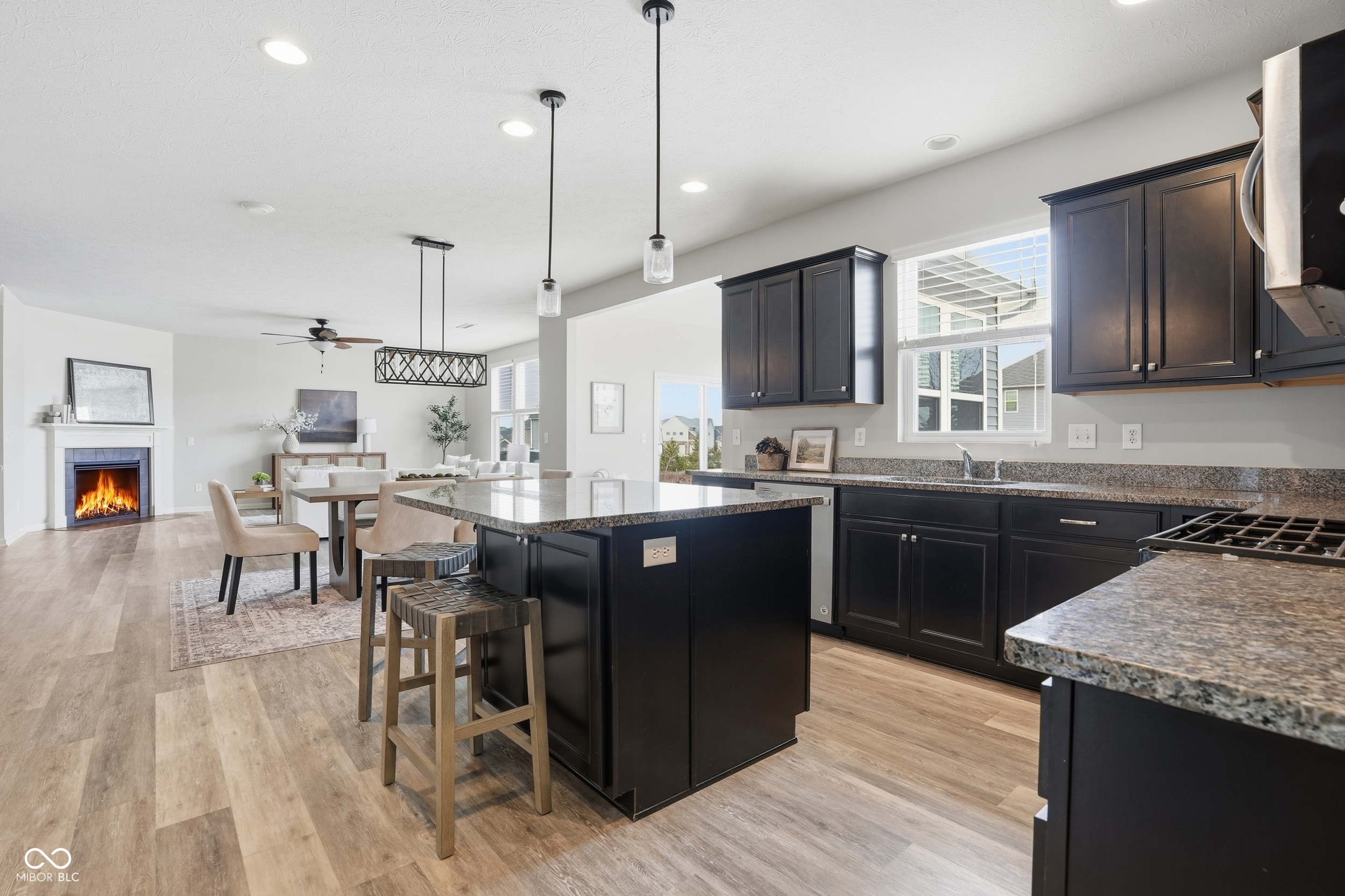 1002 Burgess Hill Pass