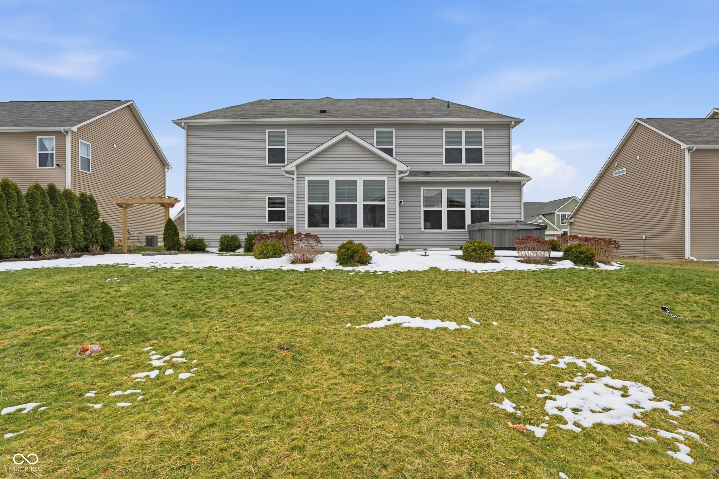 1002 Burgess Hill Pass