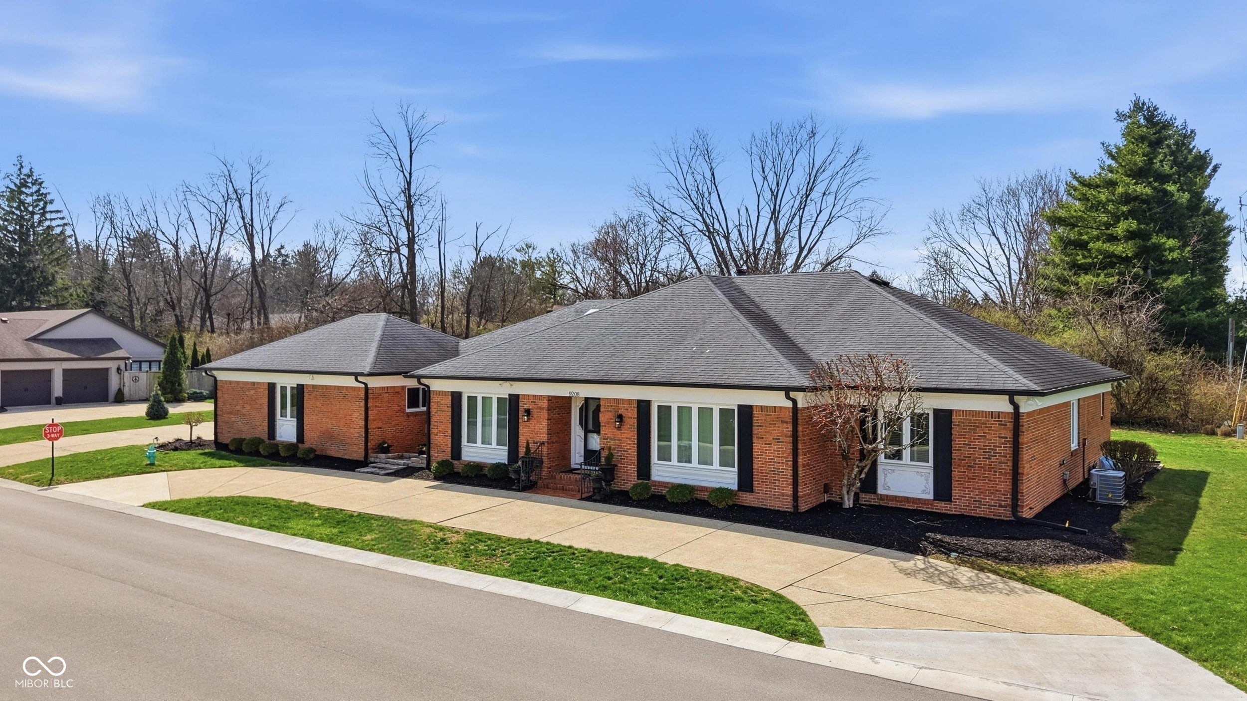 9208 Tamarack Drive