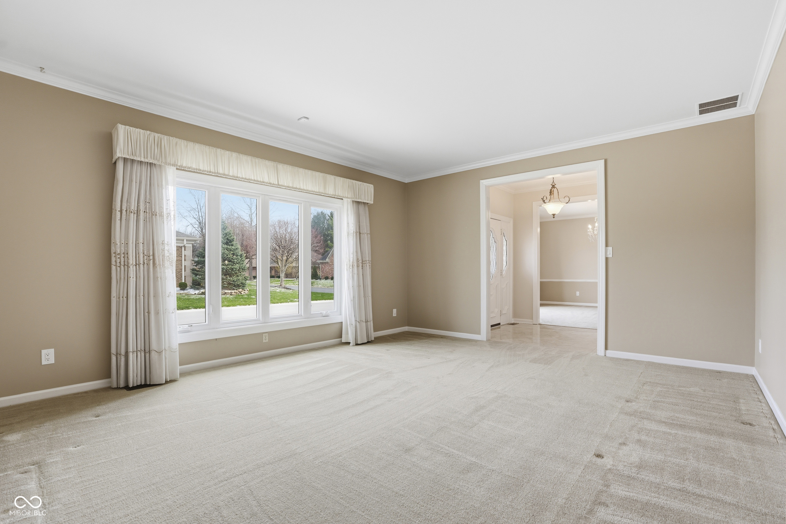 9208 Tamarack Drive