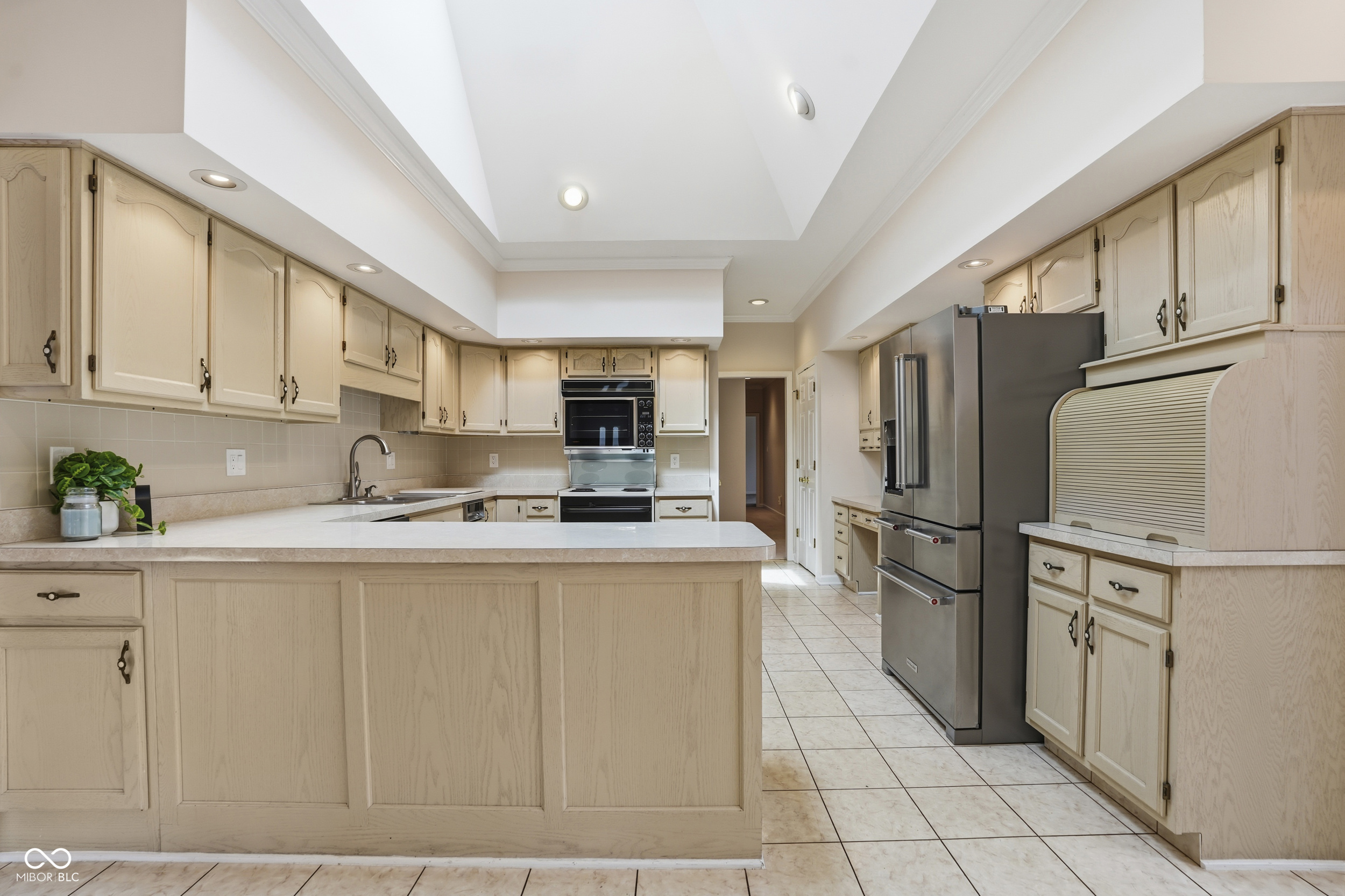 9208 Tamarack Drive
