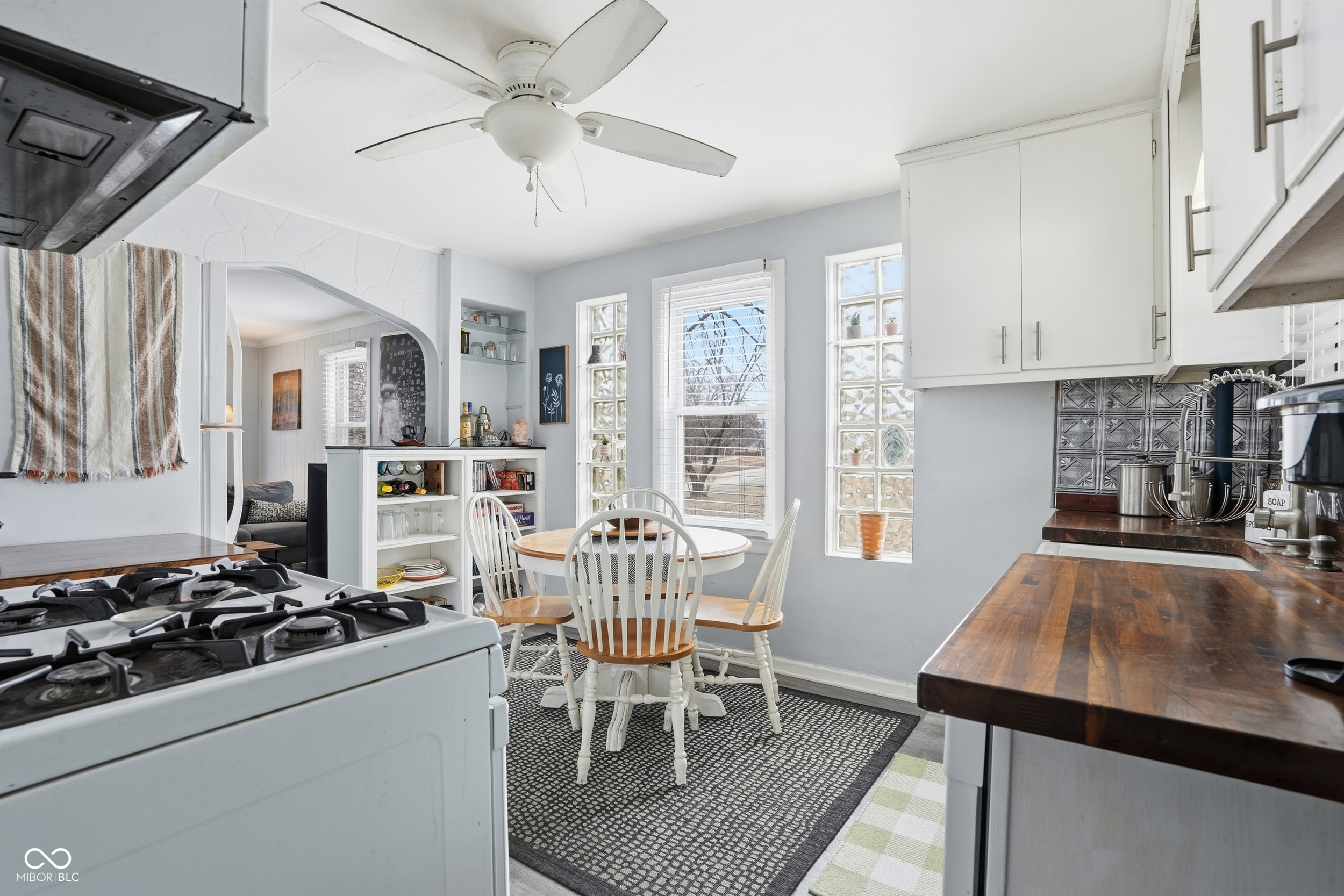 1237 E Pleasant Run Parkway South Drive