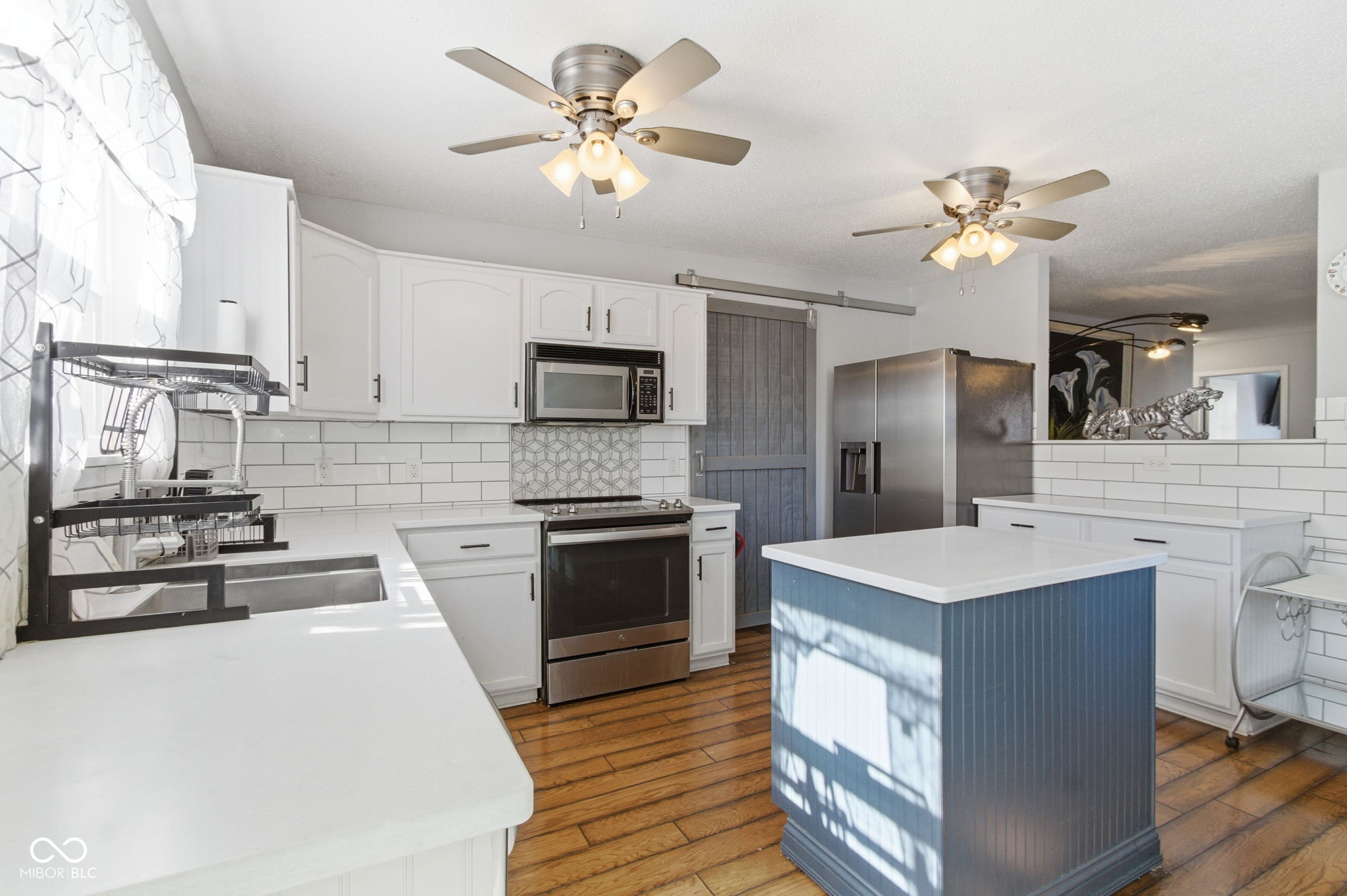 10847 Firefly Circle