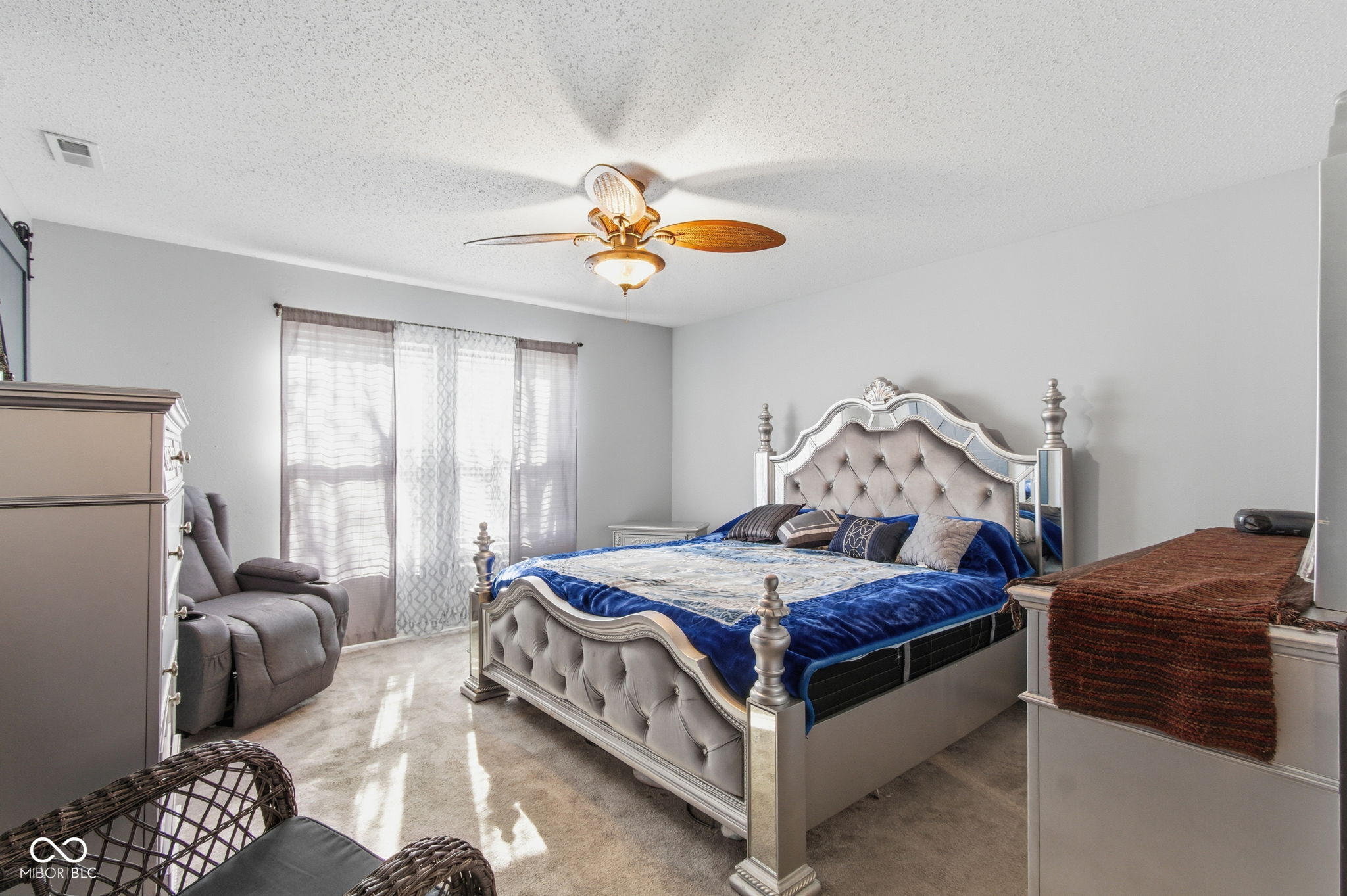 10847 Firefly Circle