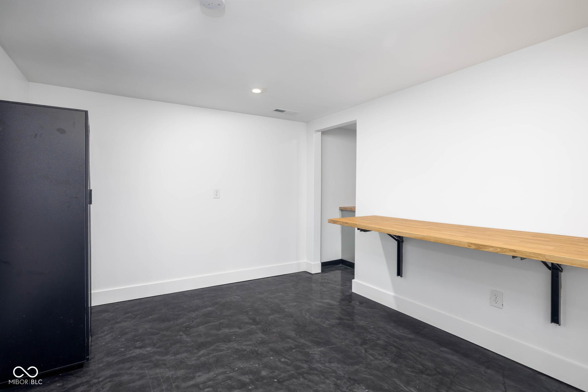 3118 E Fall Creek Parkway North Drive