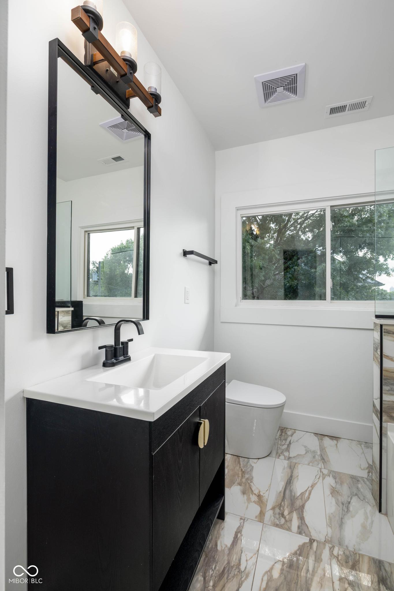 3118 E Fall Creek Parkway North Drive