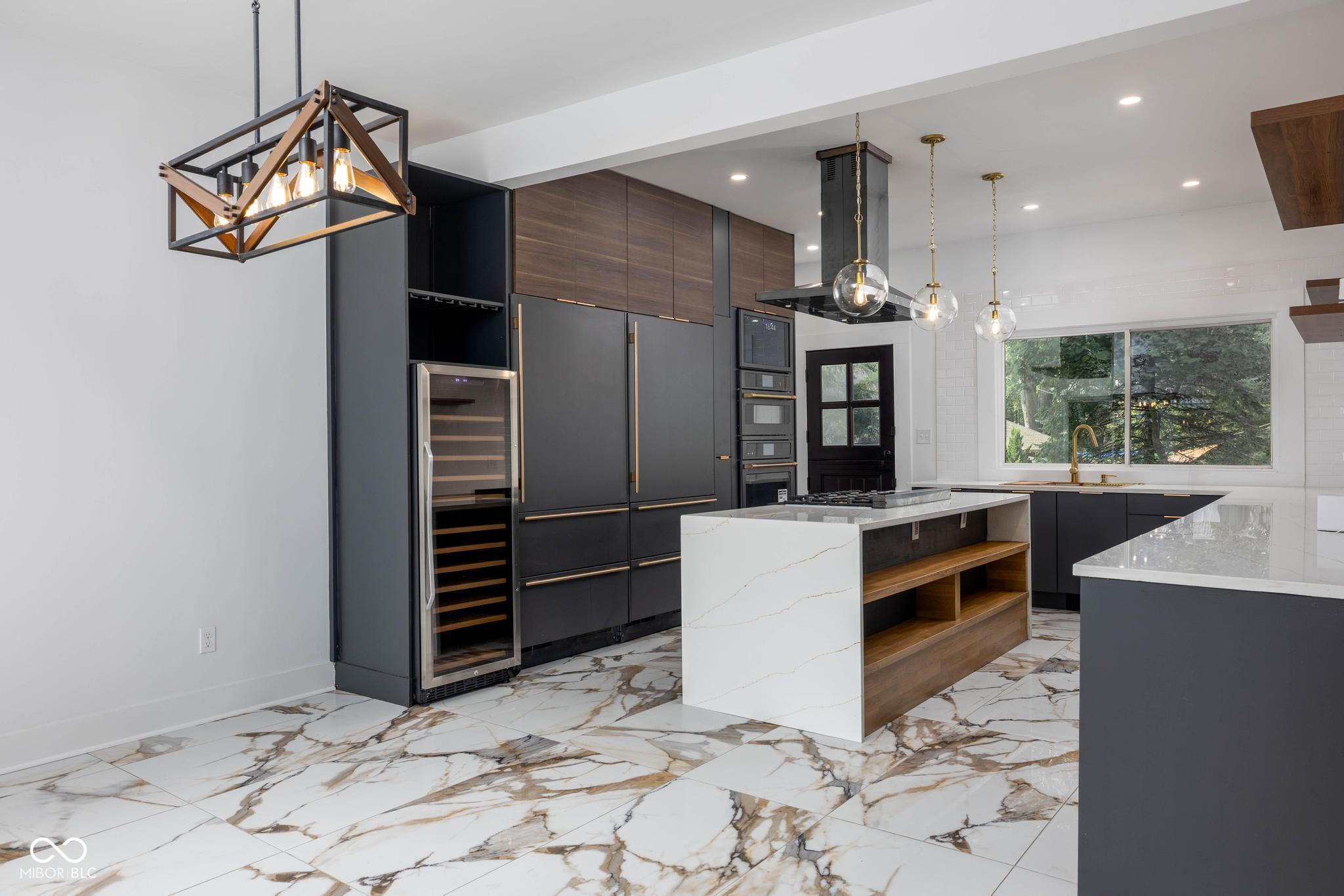 3118 E Fall Creek Parkway North Drive