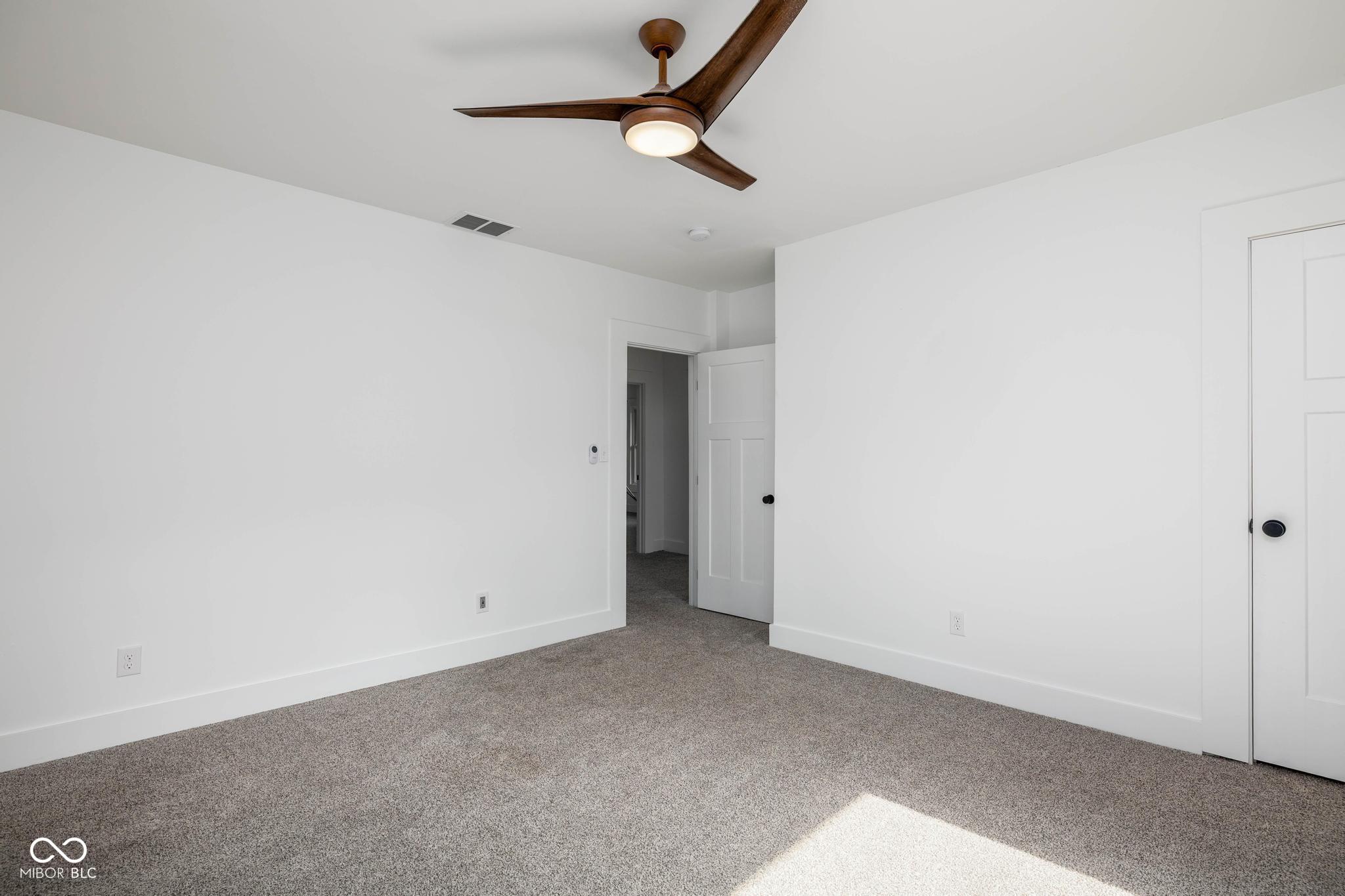 3118 E Fall Creek Parkway North Drive