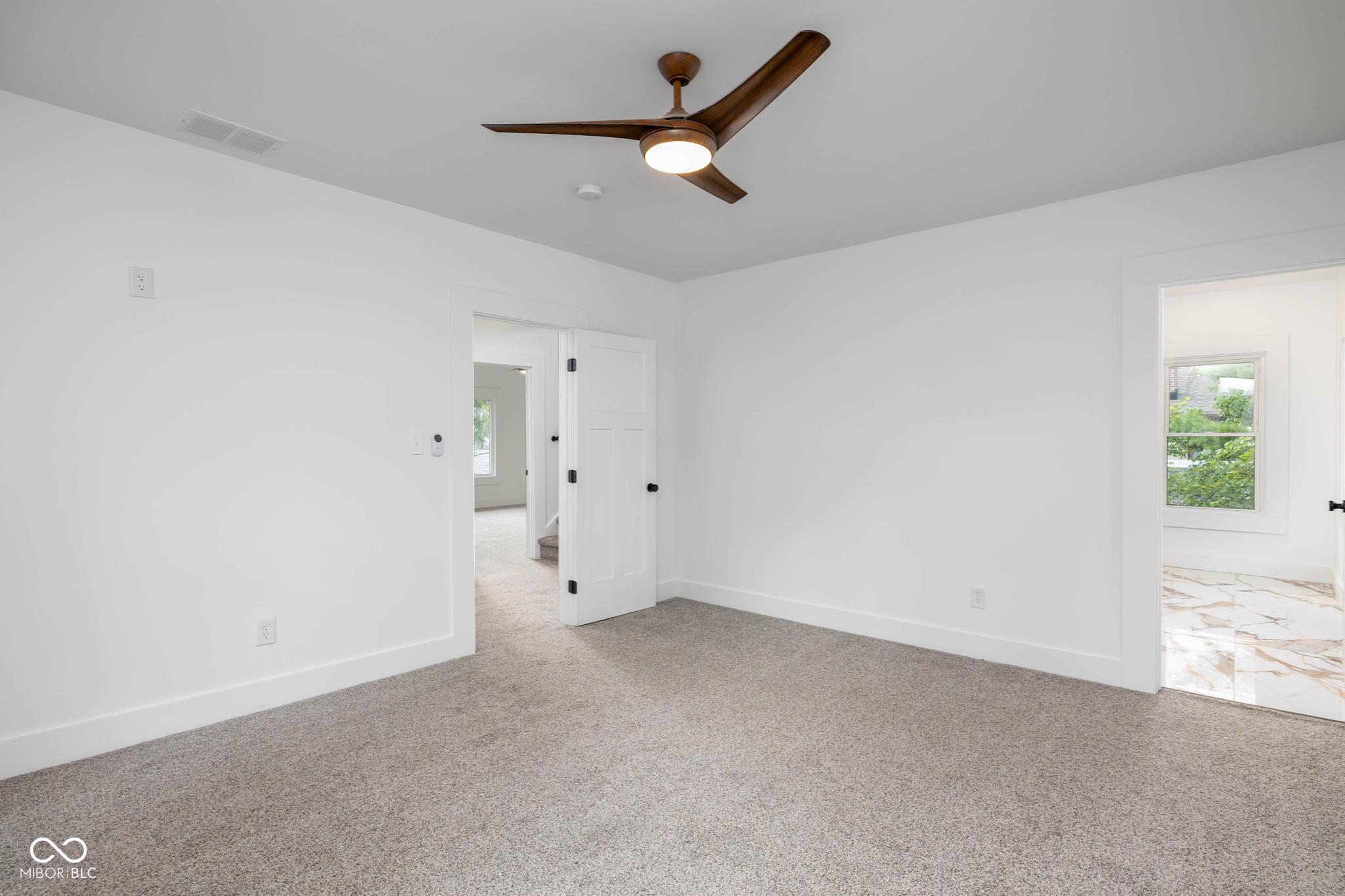 3118 E Fall Creek Parkway North Drive