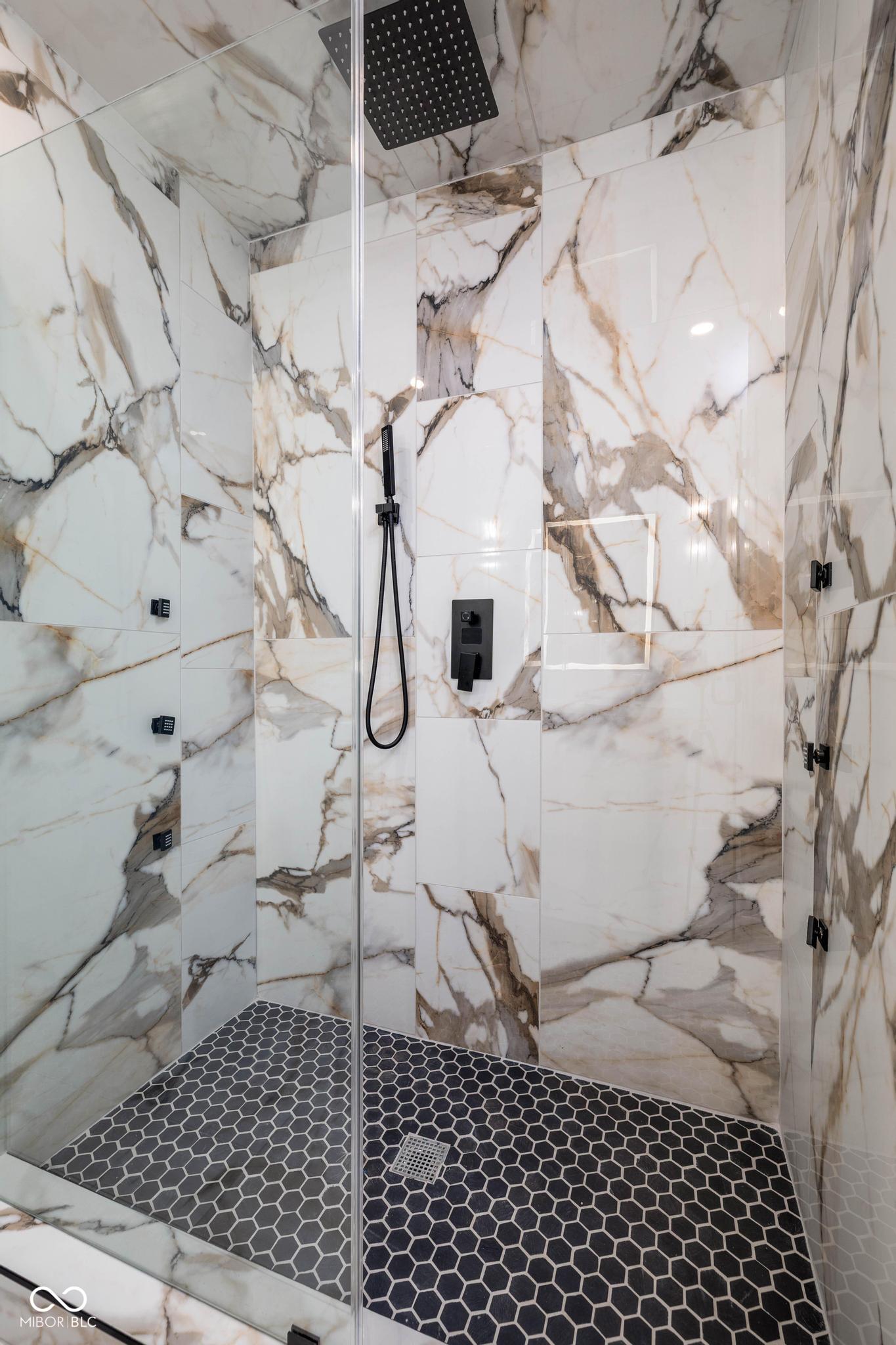 3118 E Fall Creek Parkway North Drive