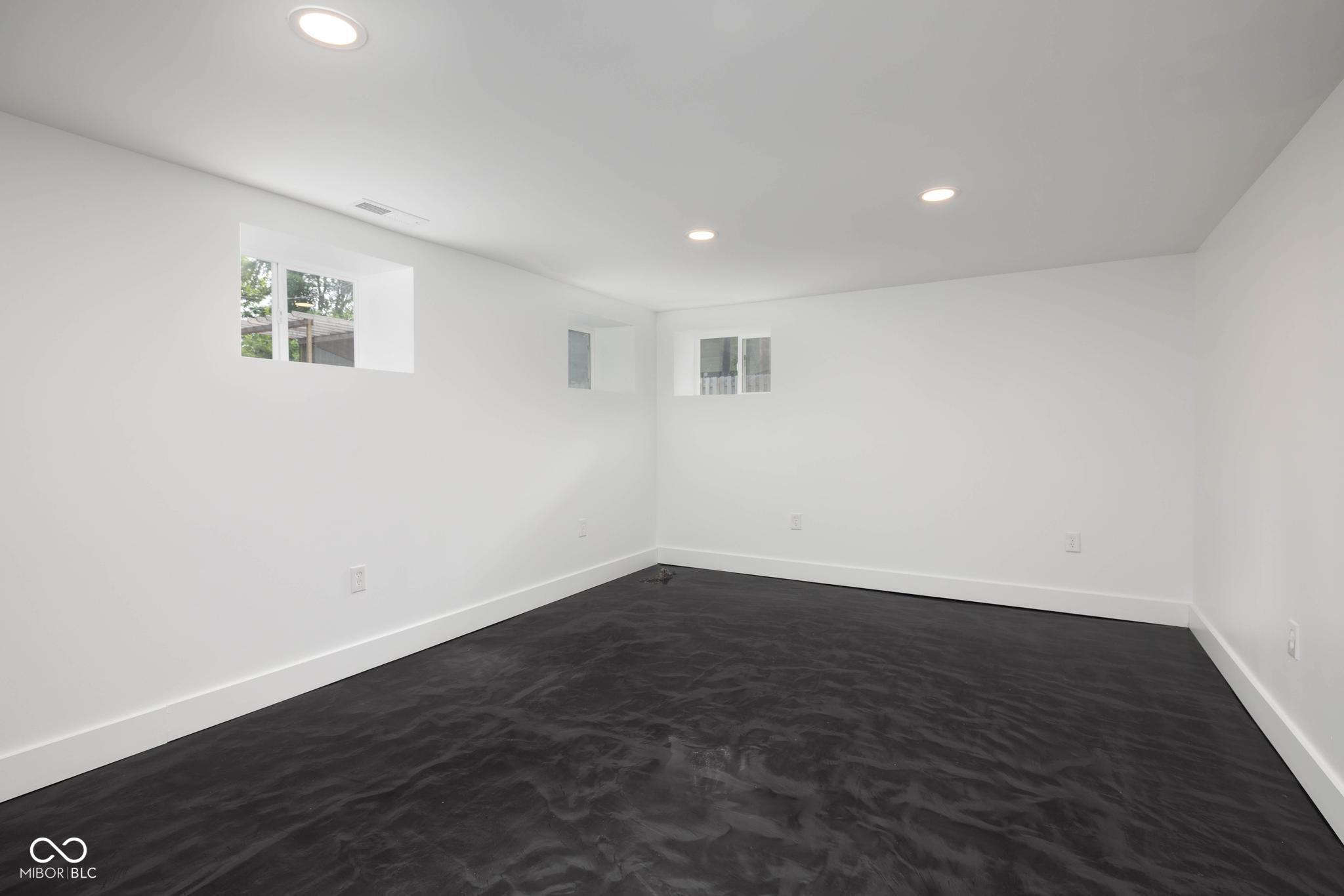 3118 E Fall Creek Parkway North Drive