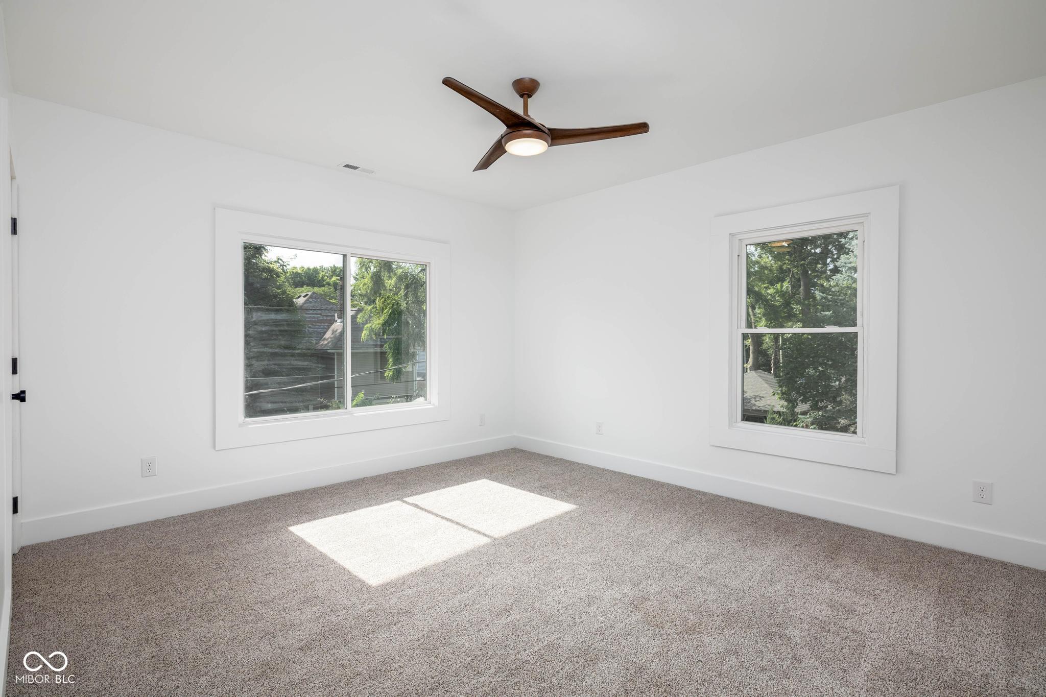 3118 E Fall Creek Parkway North Drive