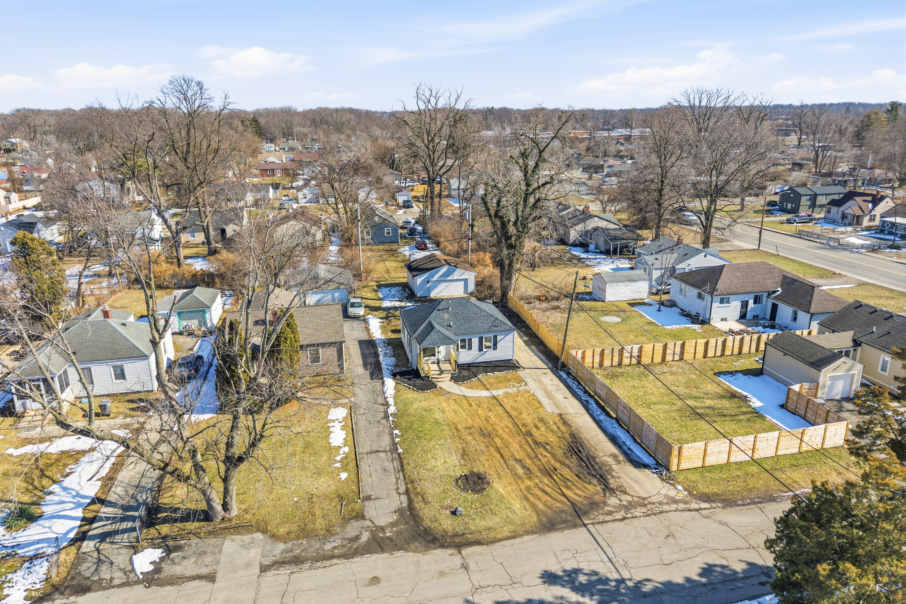3417 N Dequincy Street