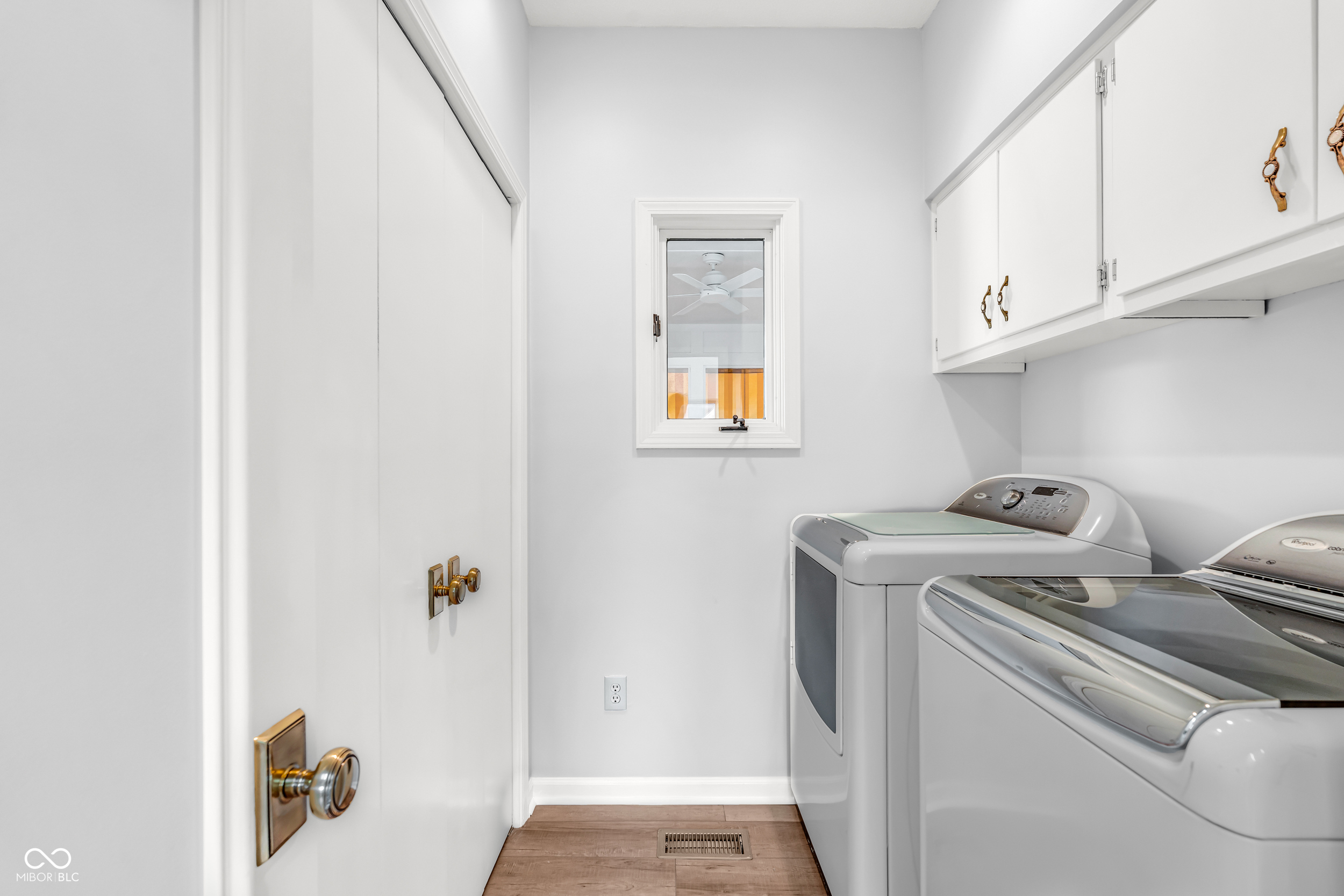 958 Tamarack Circle North Drive