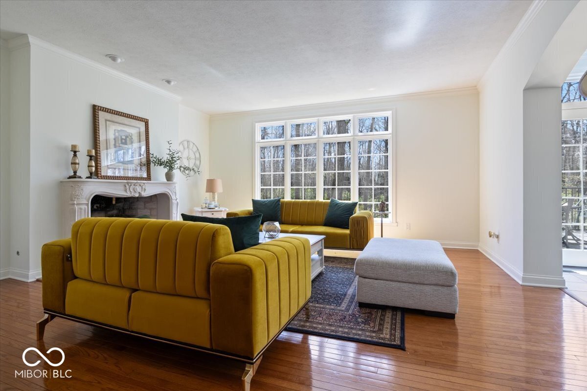 9399 Irishmans Run Lane