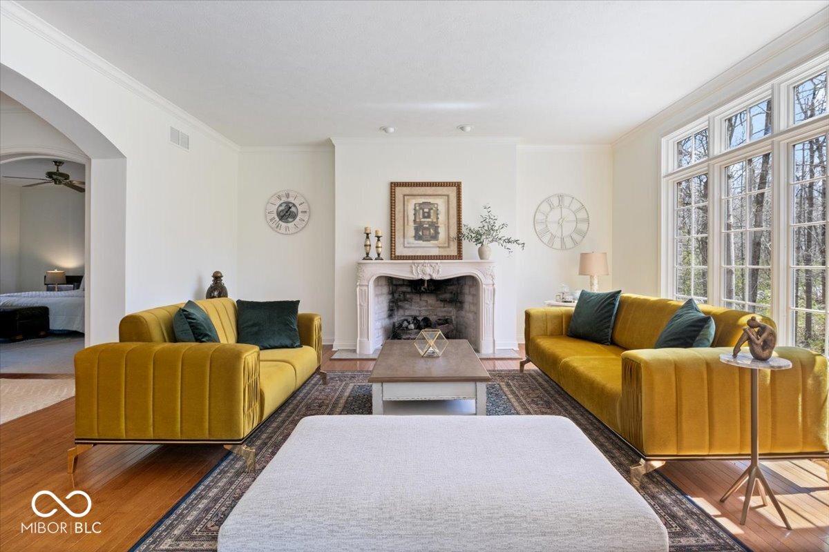 9399 Irishmans Run Lane