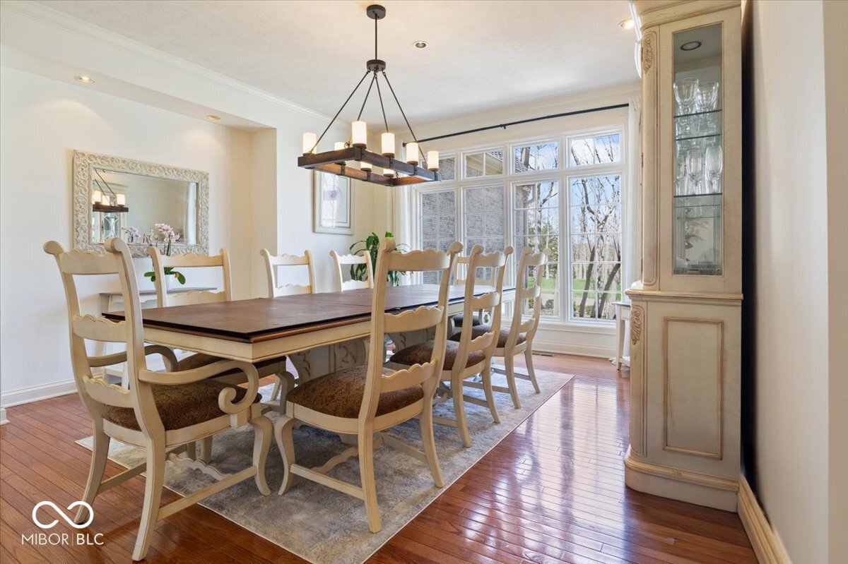 9399 Irishmans Run Lane