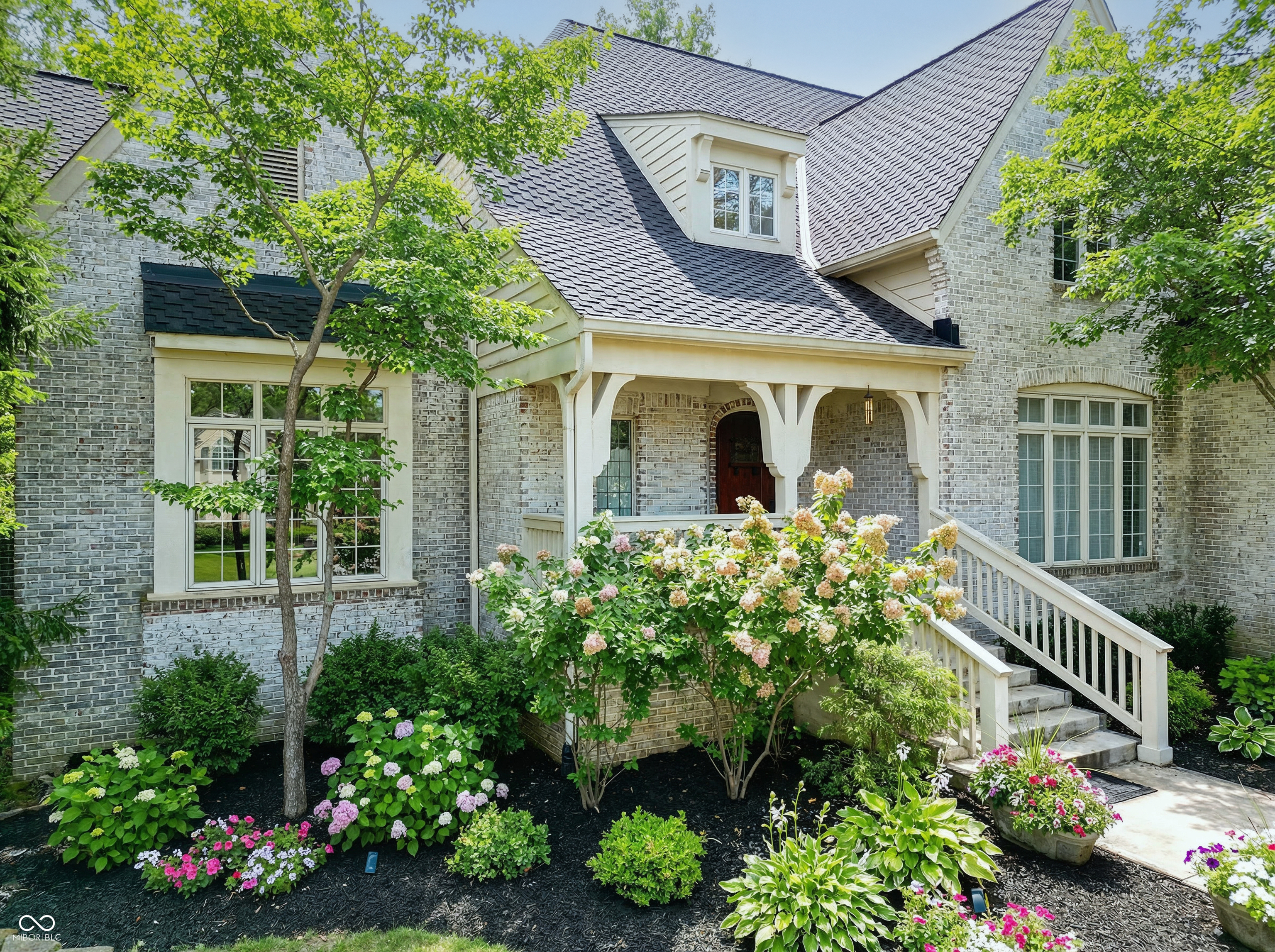 9399 Irishmans Run Lane