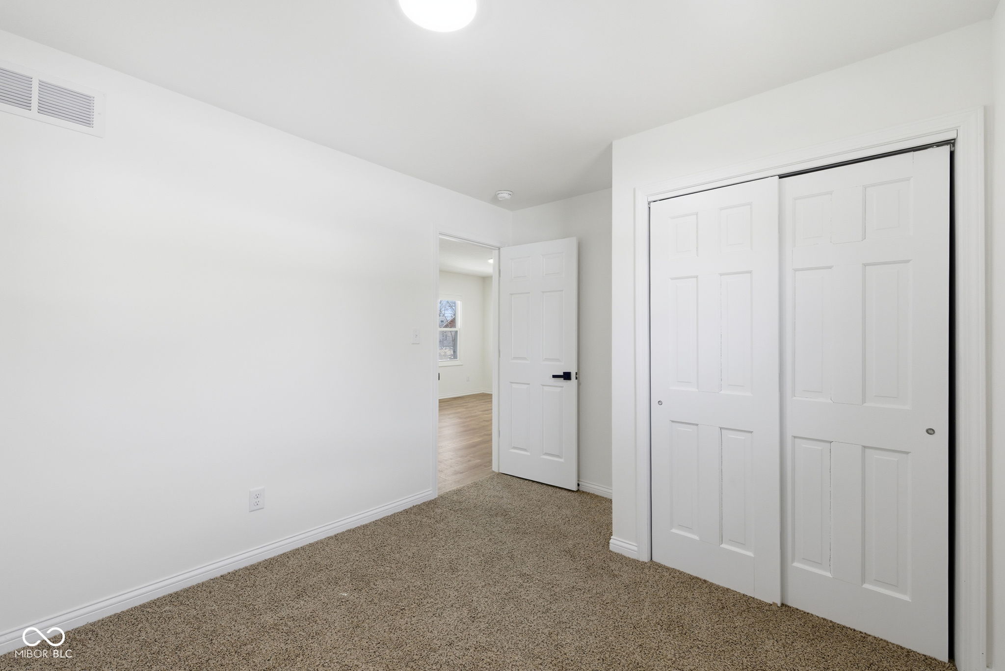 4839 W Regent Street