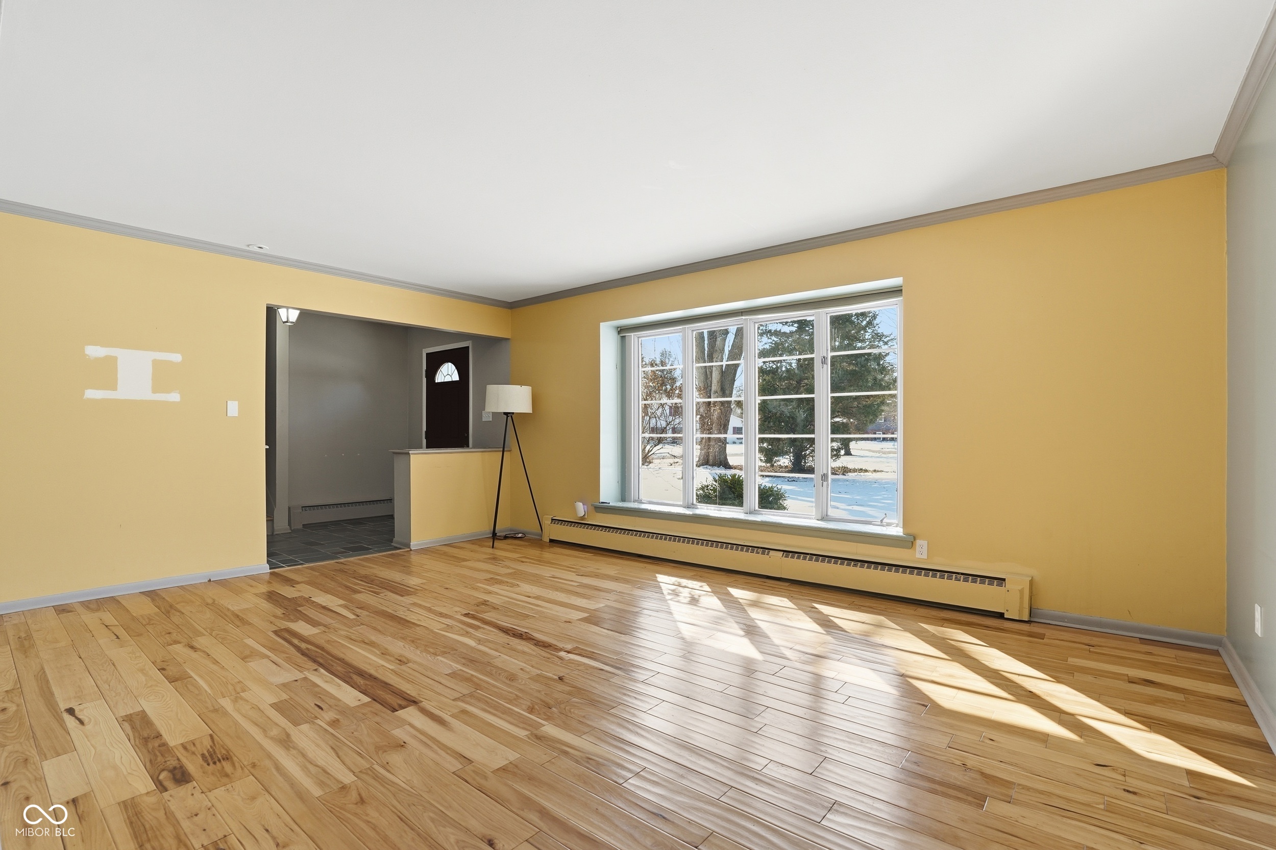 7705 N Whittier Place