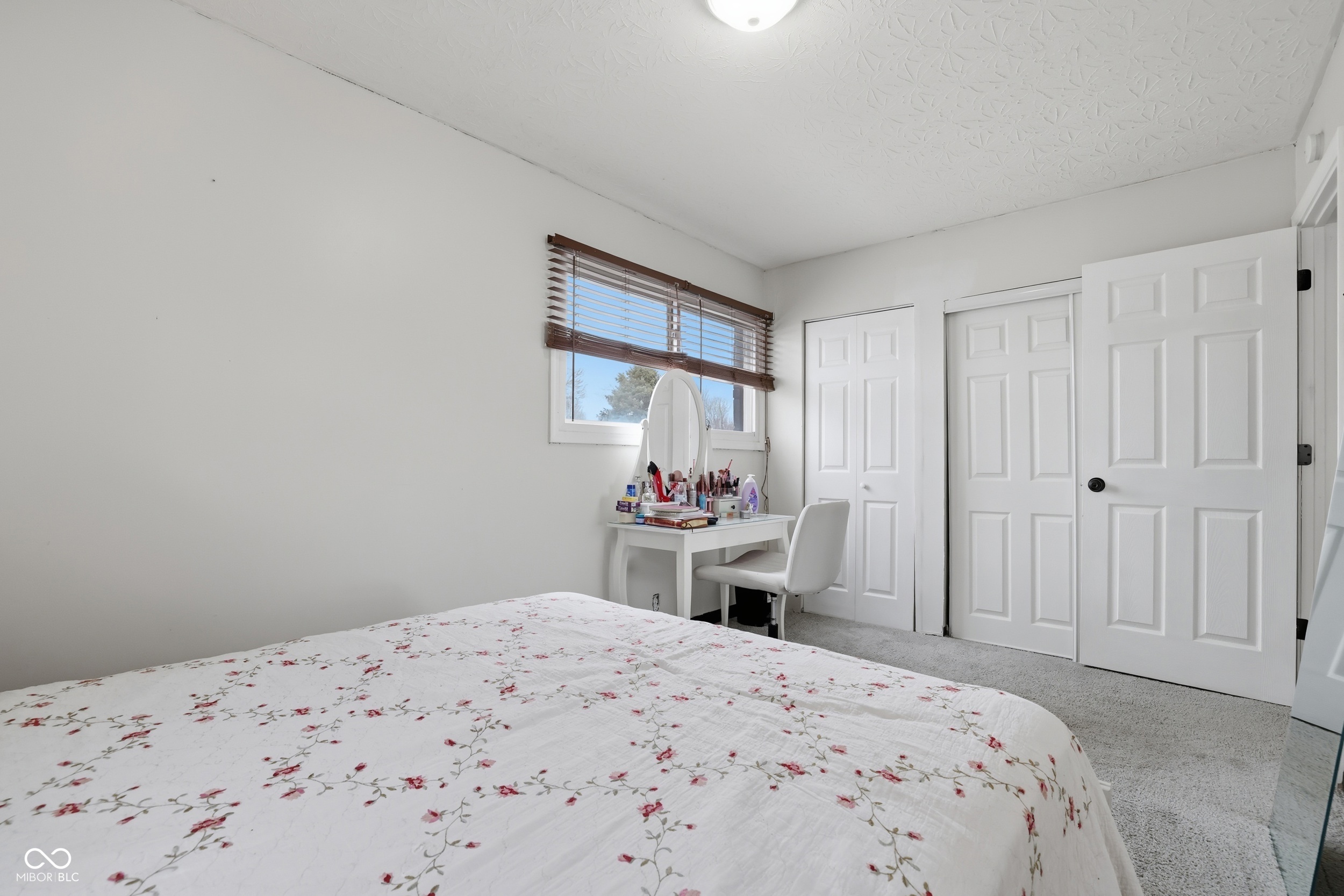 2738 Schofield Avenue