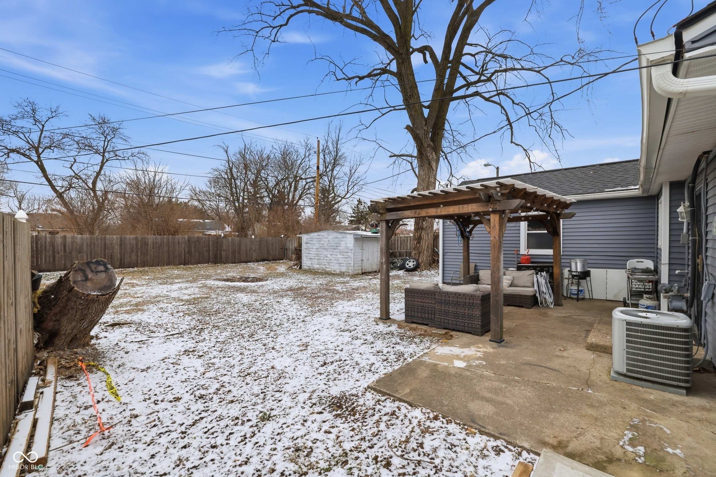 2738 Schofield Avenue