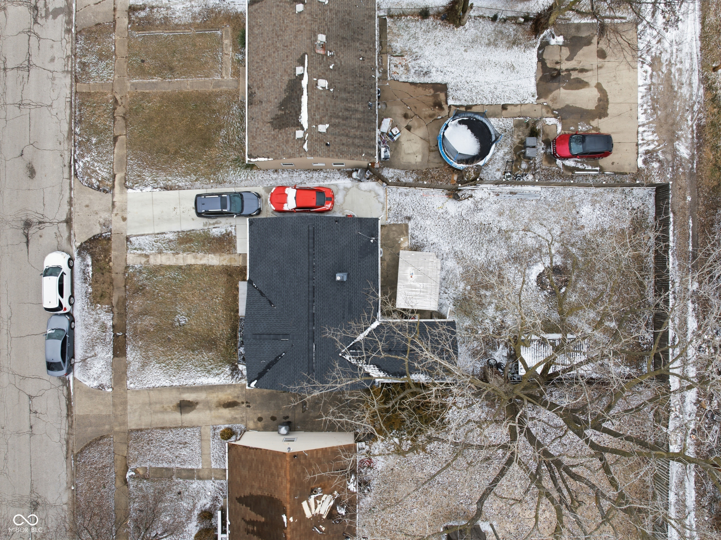 2738 Schofield Avenue