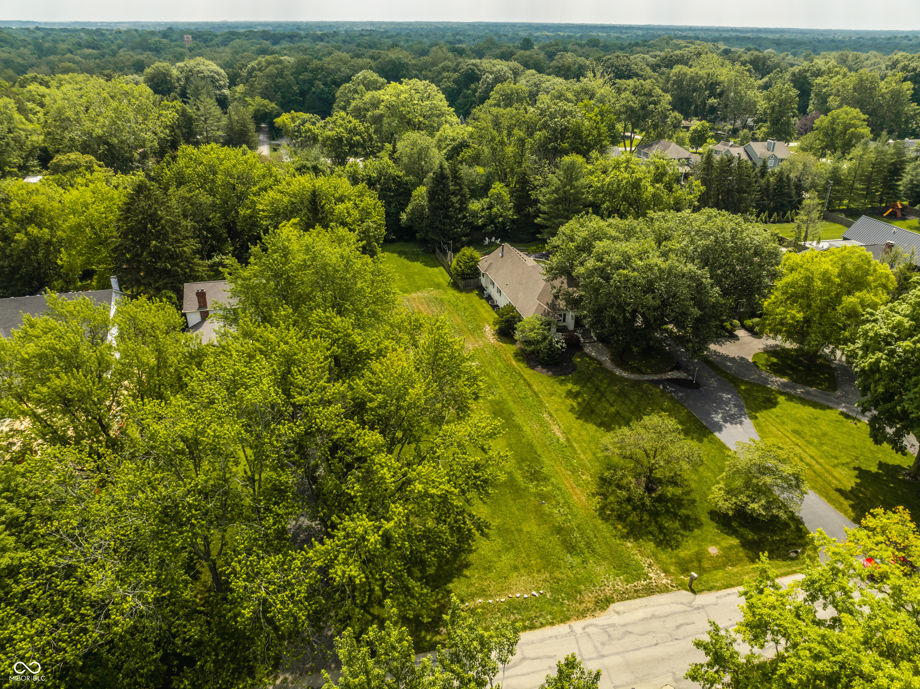 7655 N Pennsylvania Street