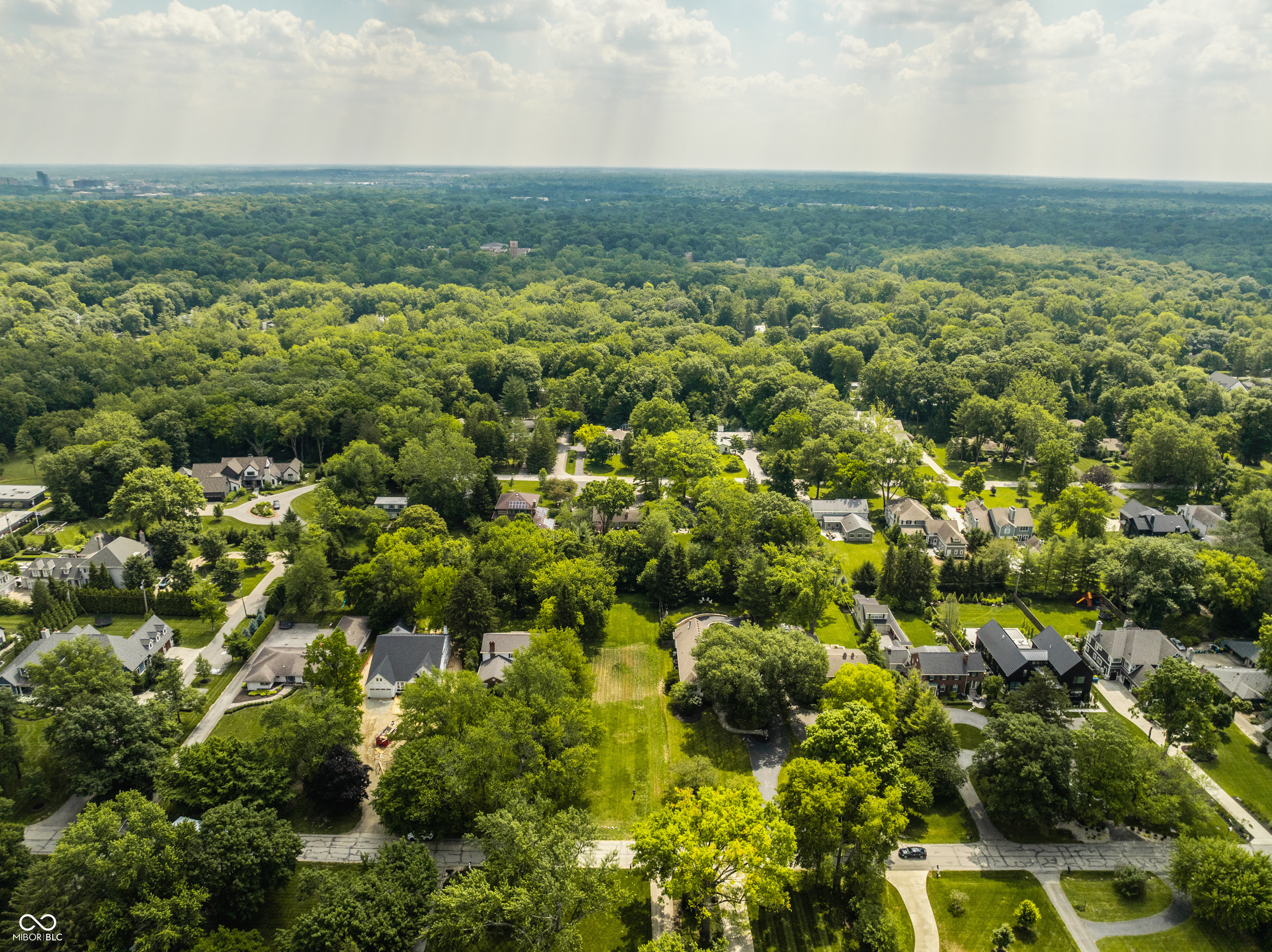 7655 N Pennsylvania Street