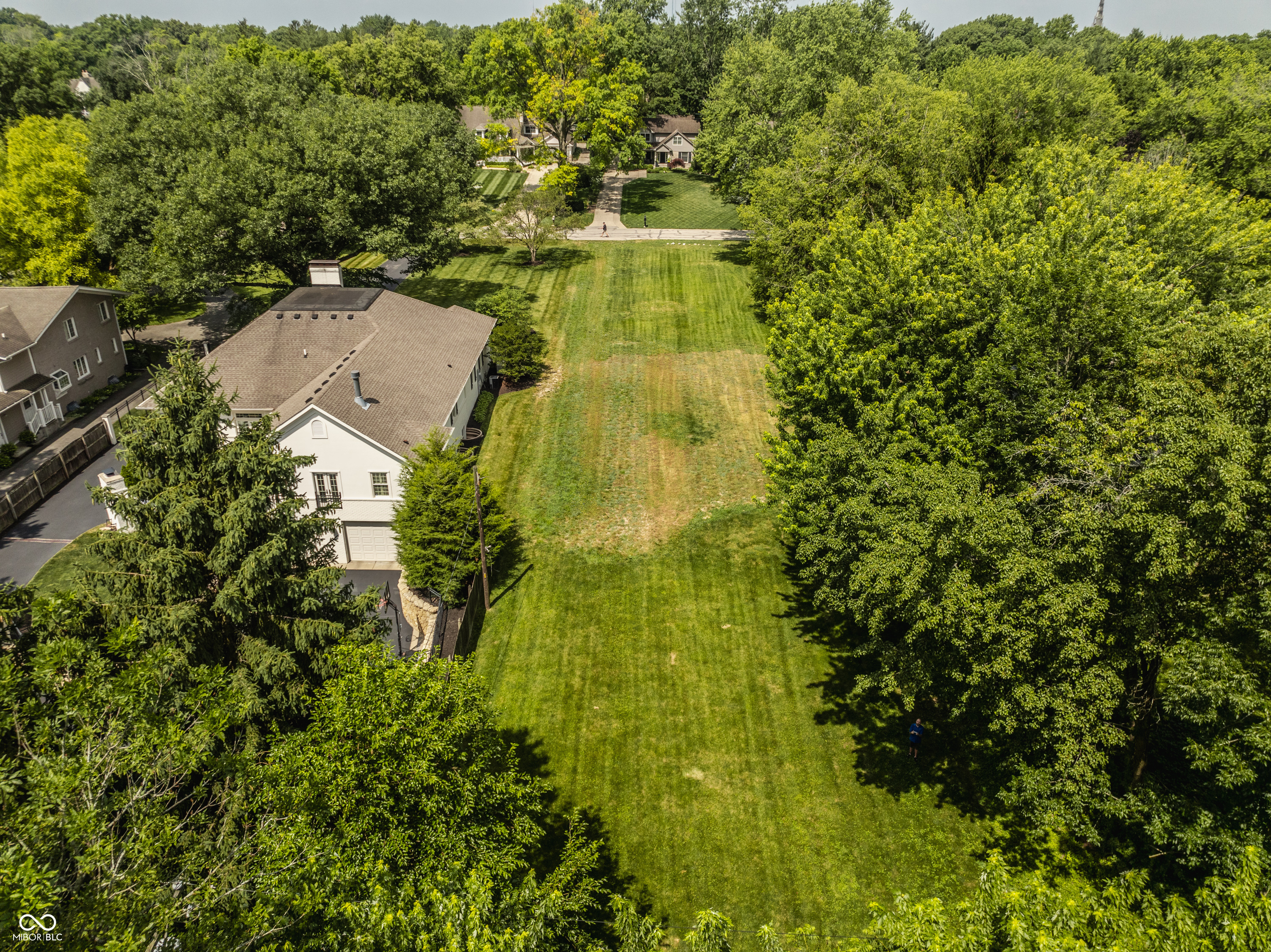 7655 N Pennsylvania Street