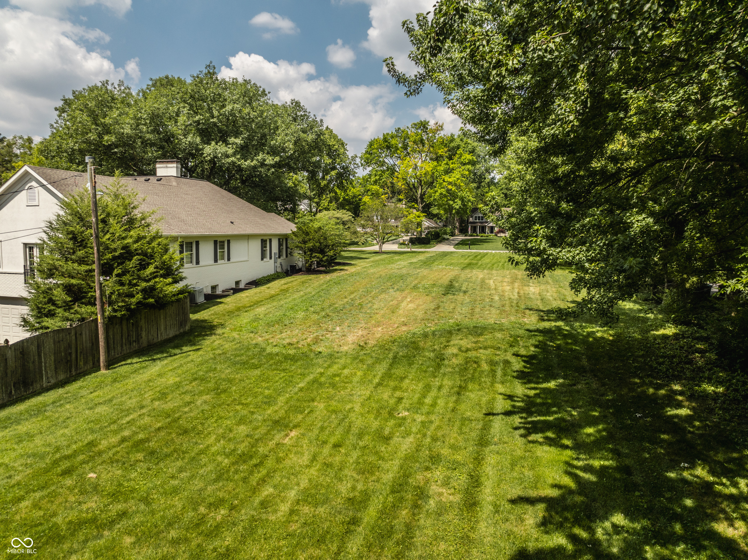 7655 N Pennsylvania Street