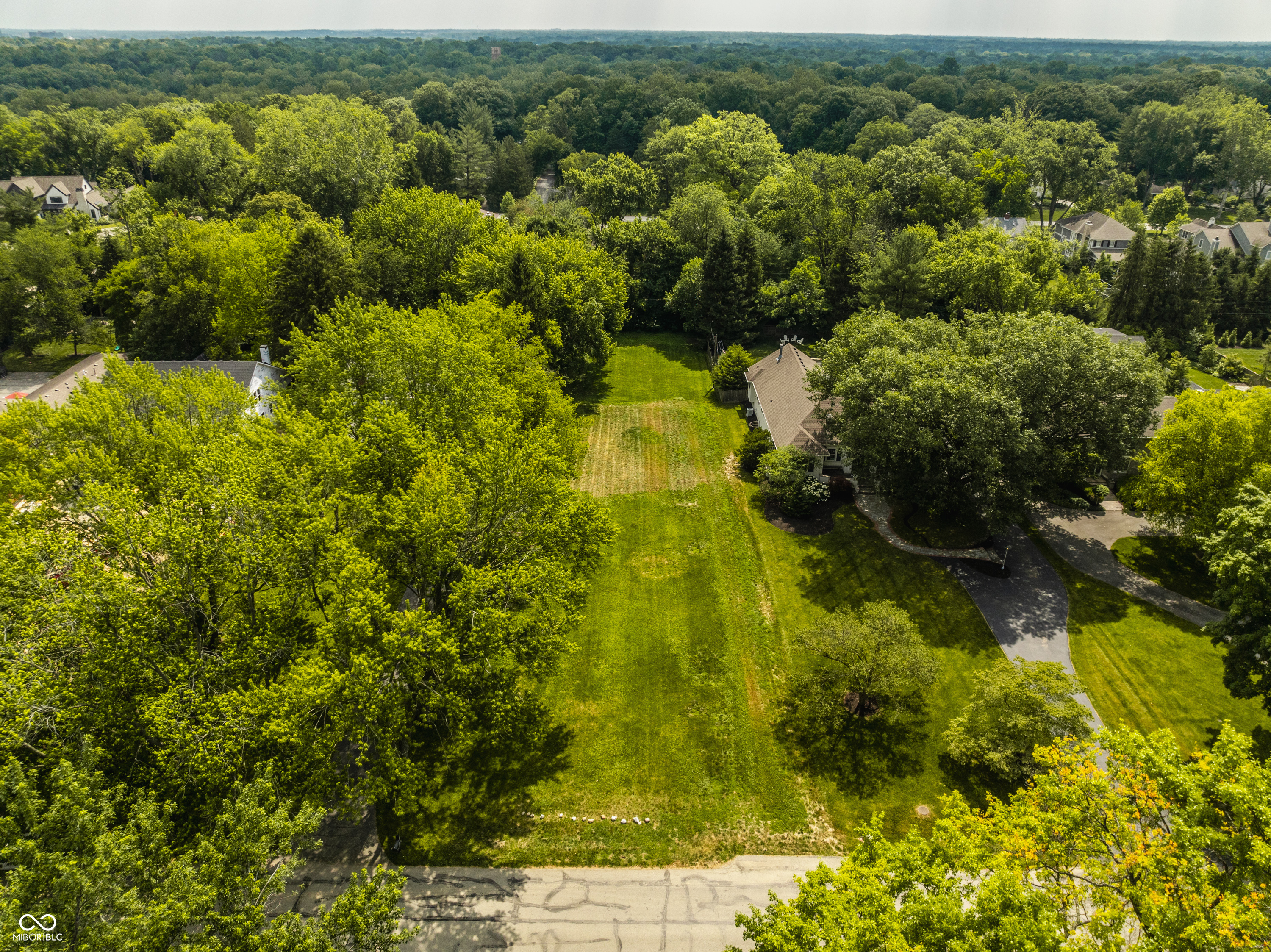 7655 N Pennsylvania Street