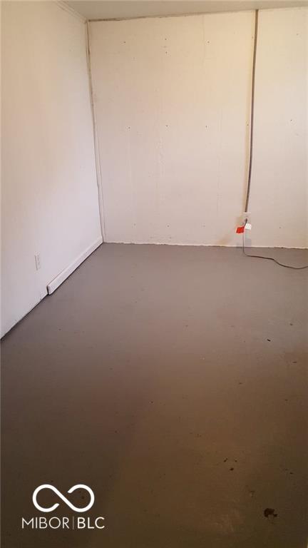 3436 N Sadlier Drive