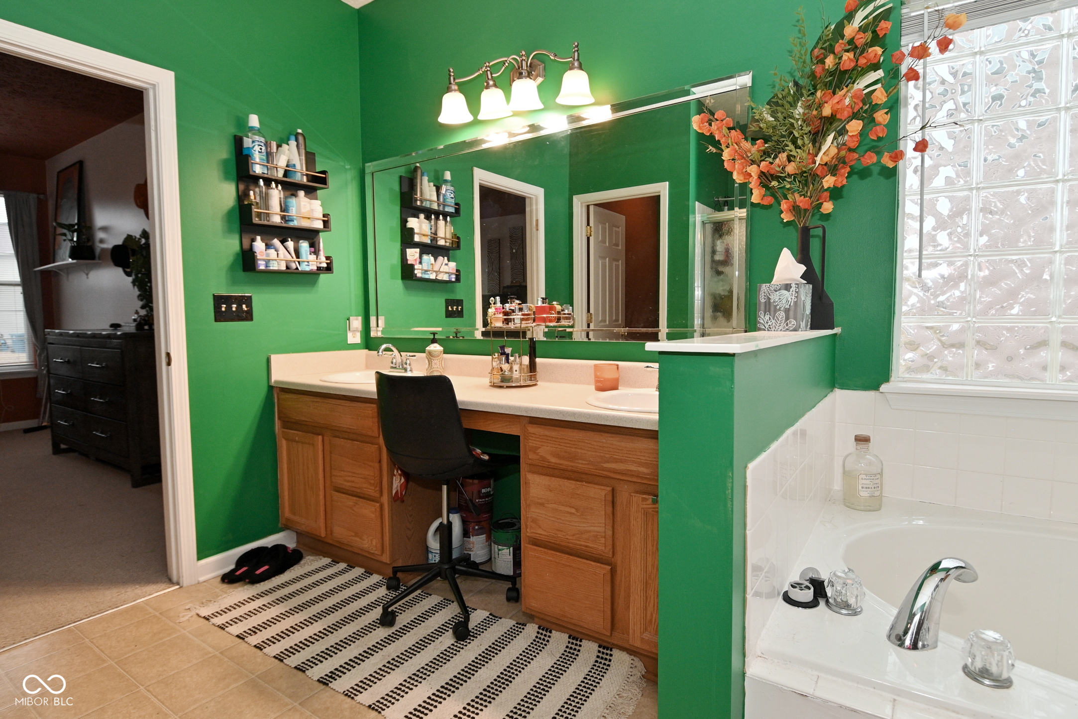 2520 Thorney Wood Lane