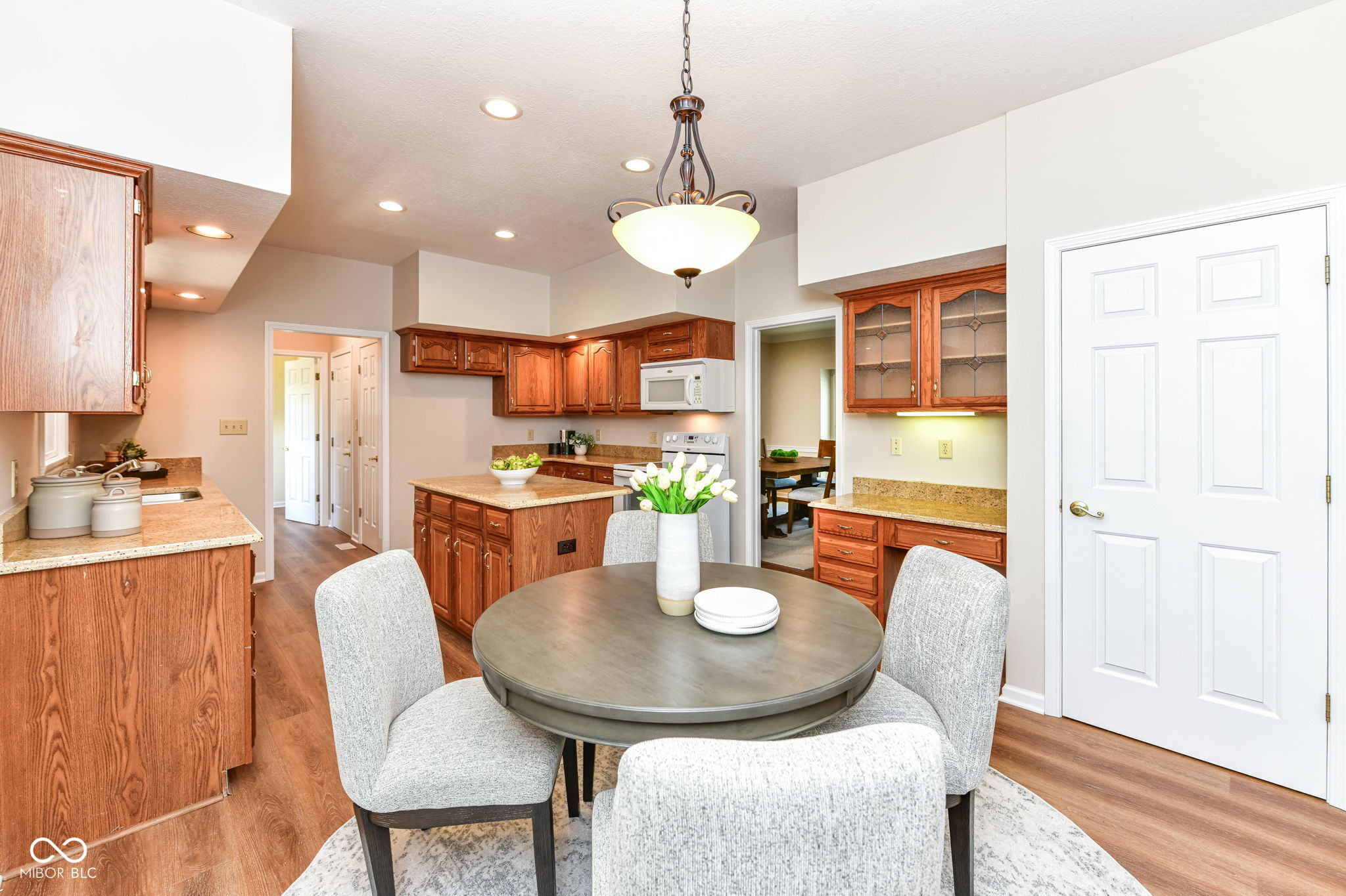 1001 Arrowwood Drive