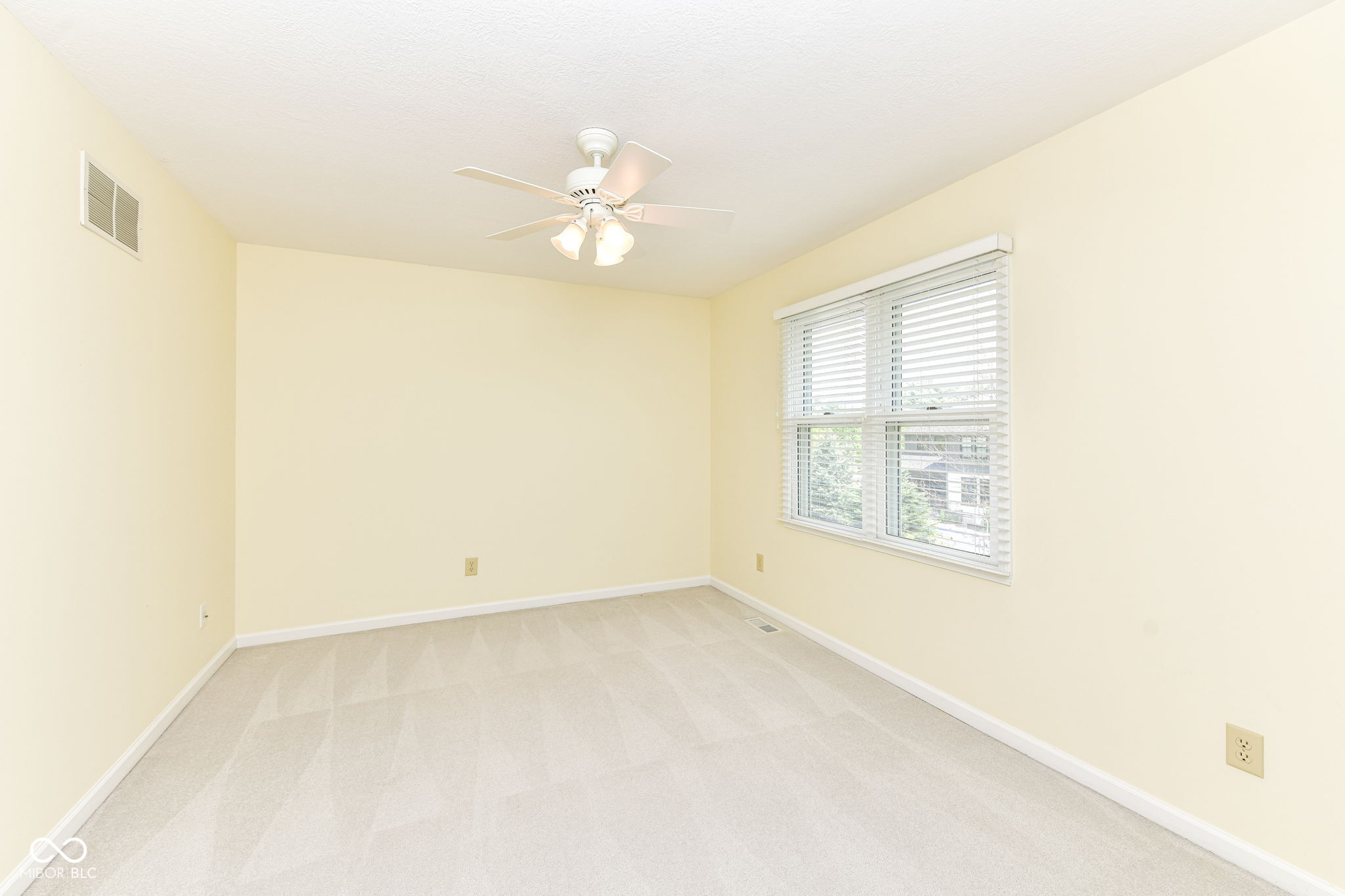 1001 Arrowwood Drive