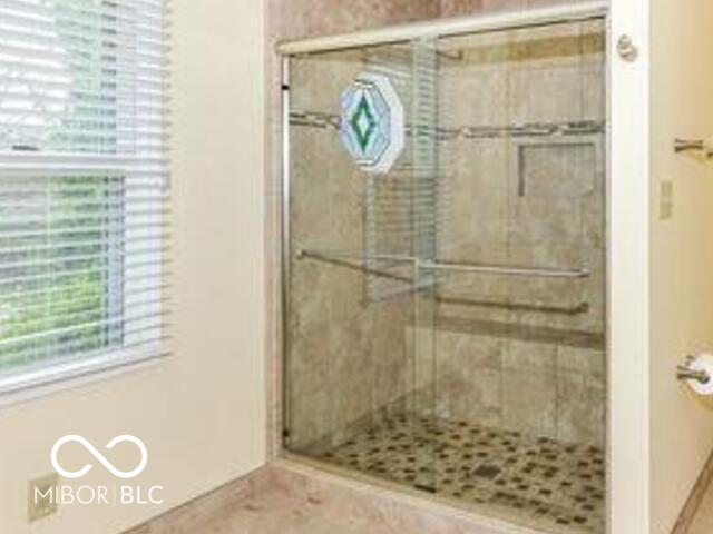 1001 Arrowwood Drive